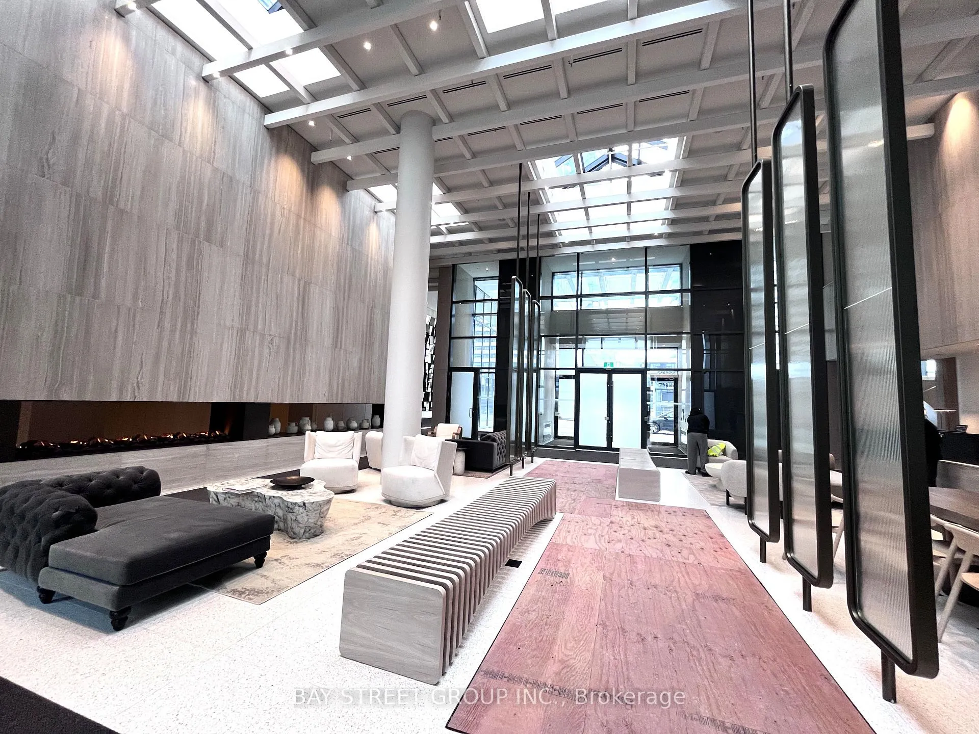 Photo 1 of Unit 2001, 225 Commerce Street, Vaughan, Vaughan Corporate Centre — HOMEH