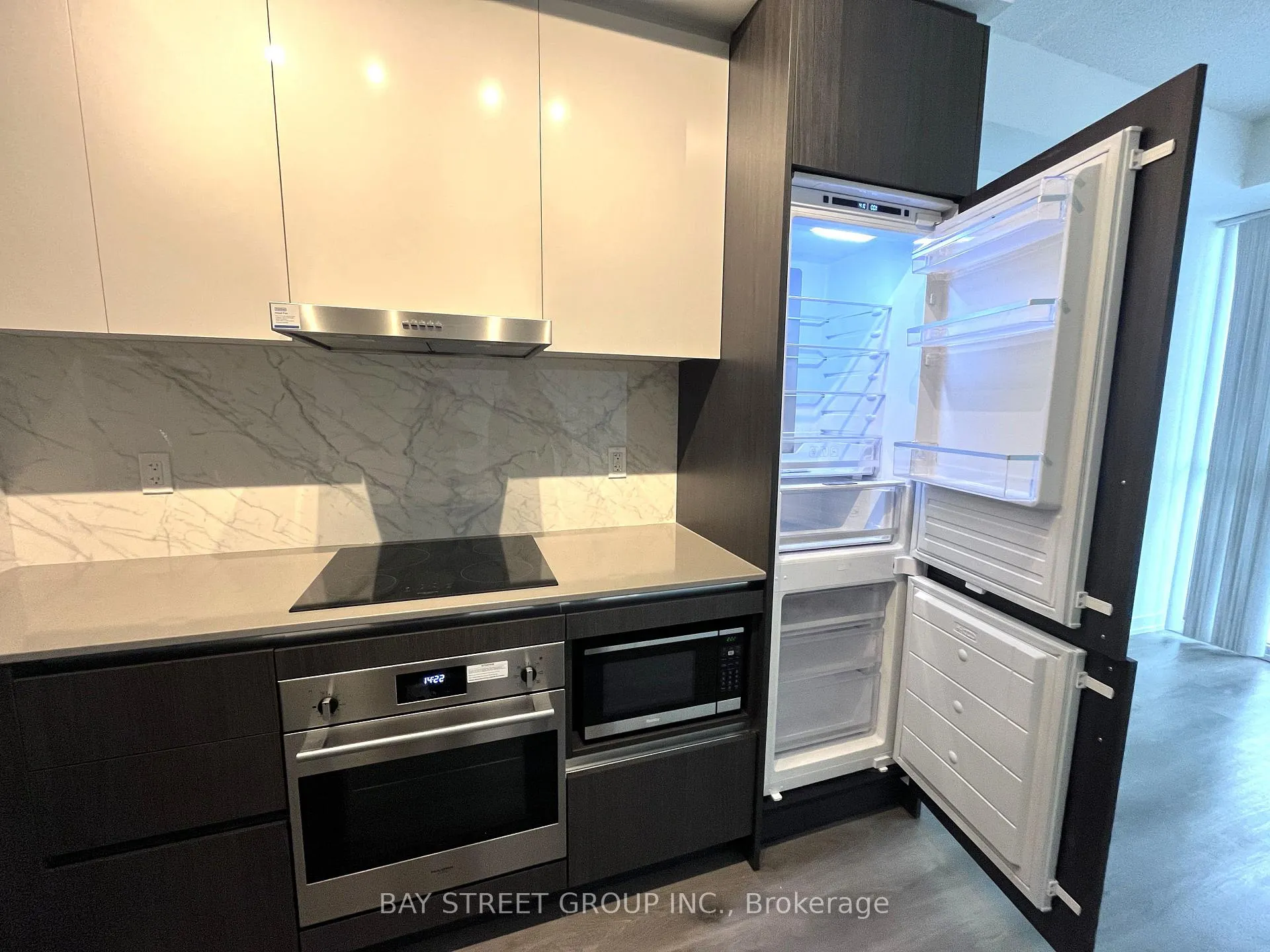 Photo 13 of Unit 2001, 225 Commerce Street, Vaughan, Vaughan Corporate Centre — HOMEH