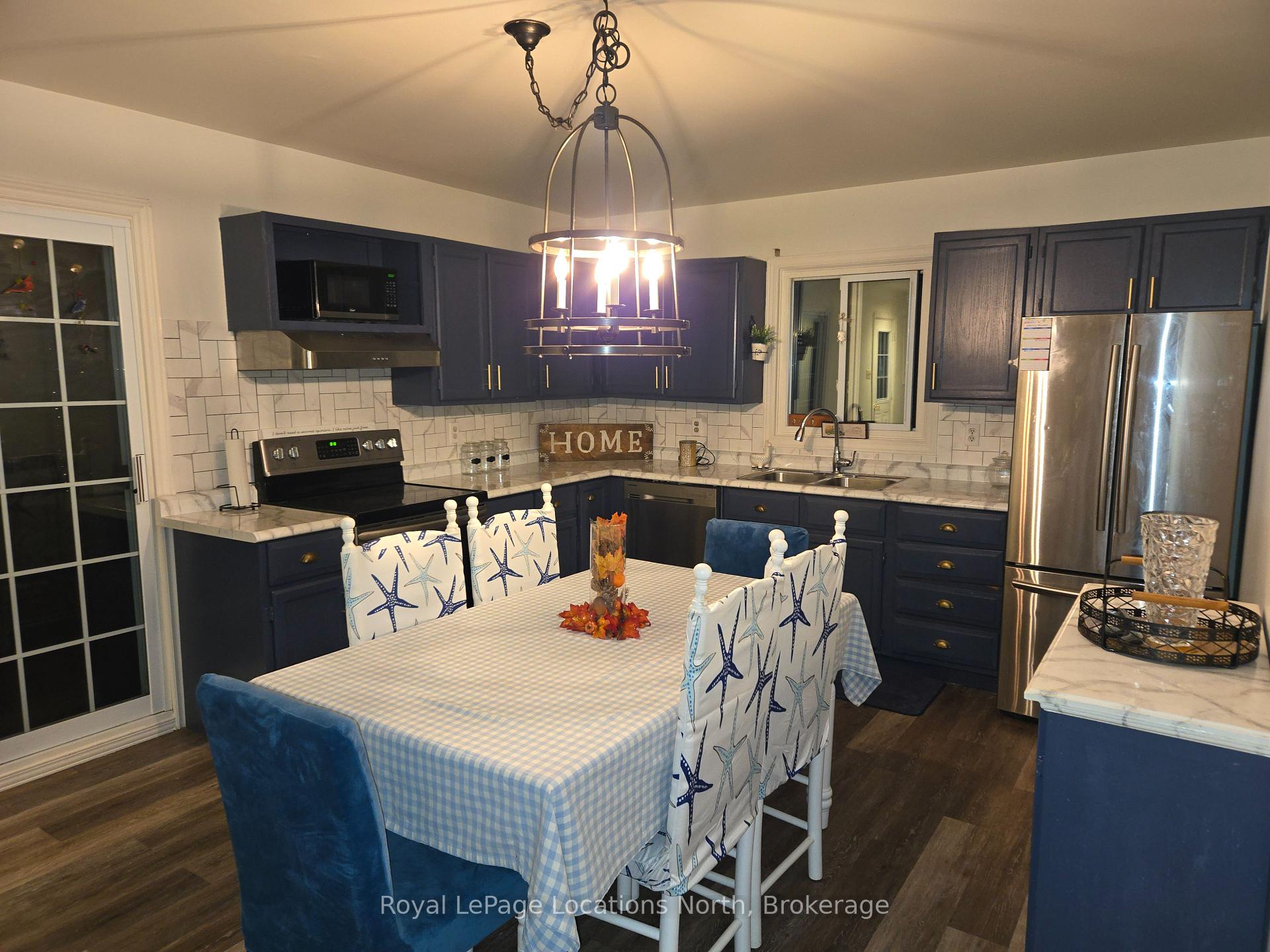 Photo 7 of 209 Christopher Street, Clearview, Stayner — HOMEH