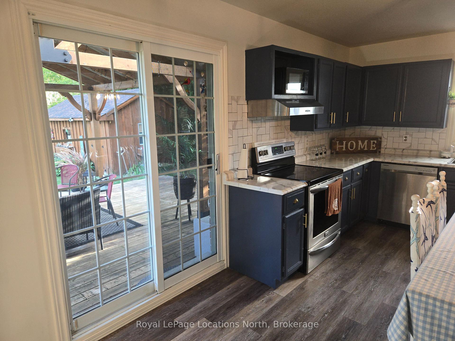Photo 8 of 209 Christopher Street, Clearview, Stayner — HOMEH