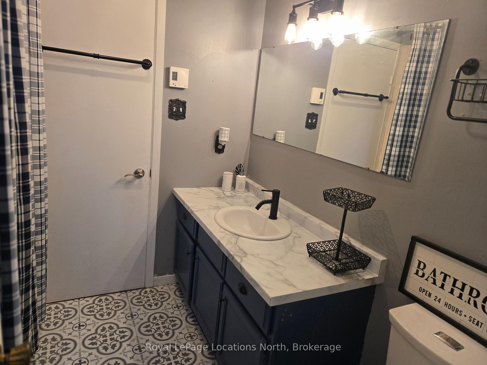 Photo 9 of 209 Christopher Street, Clearview, Stayner — HOMEH