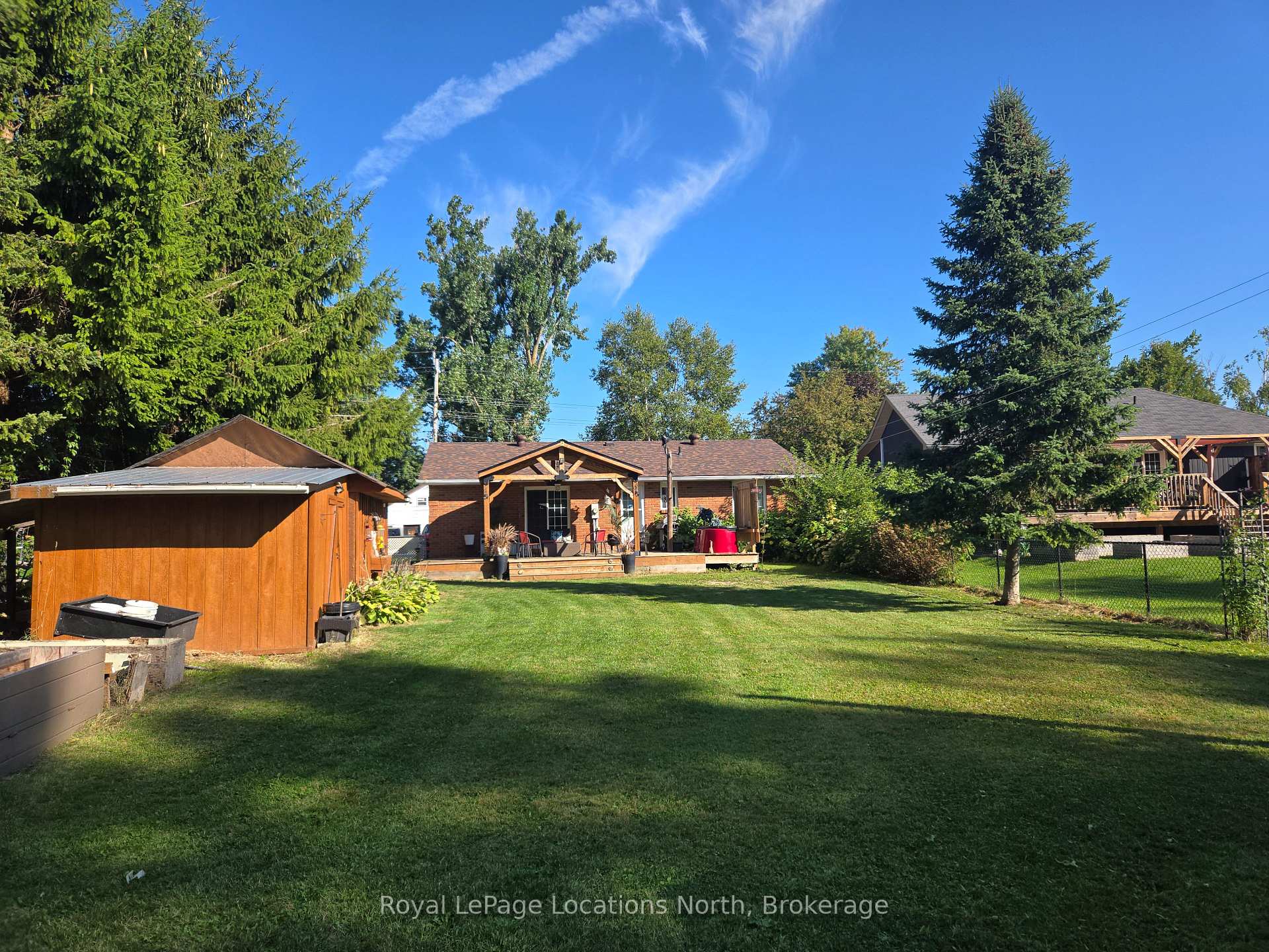 Photo 29 of 209 Christopher Street, Clearview, Stayner — HOMEH