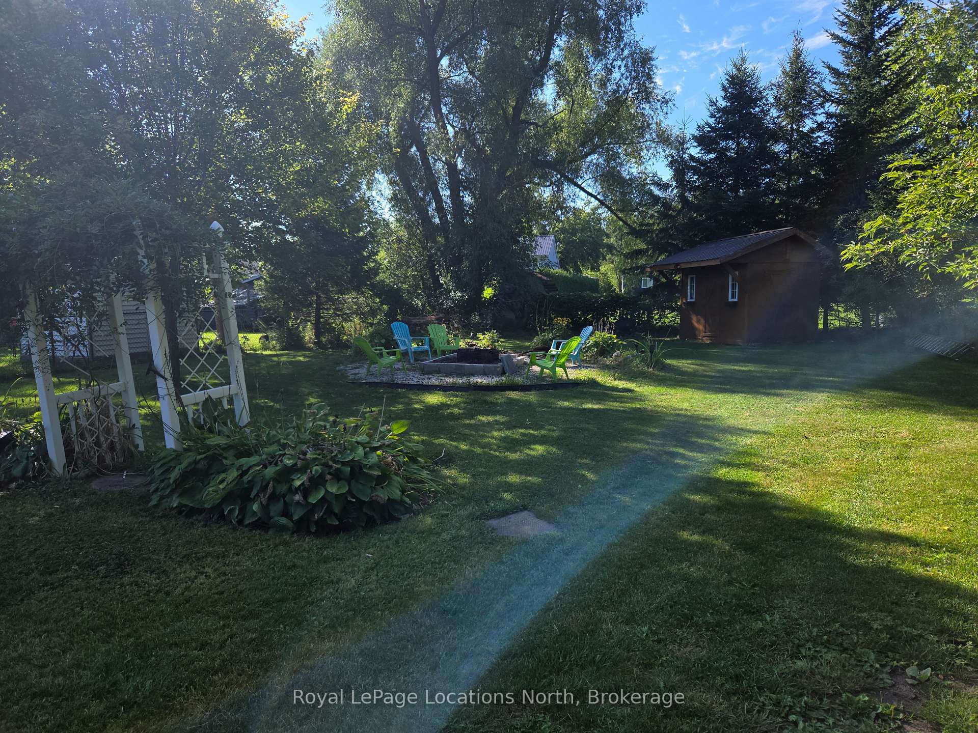 Photo 30 of 209 Christopher Street, Clearview, Stayner — HOMEH