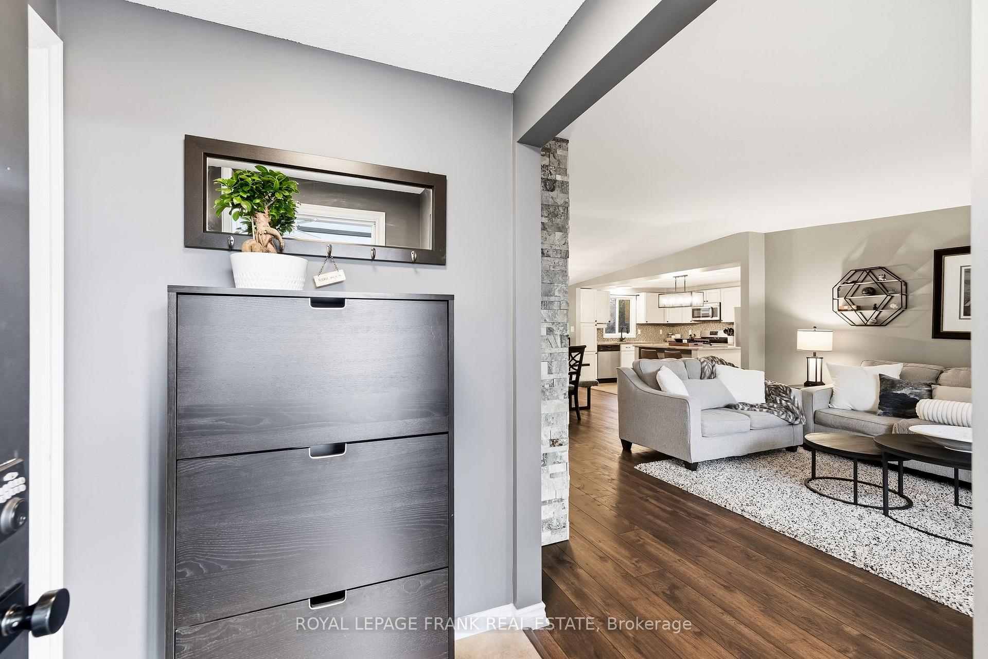 Photo 7 of 37 Fairway Drive, Clarington, Newcastle — HOMEH