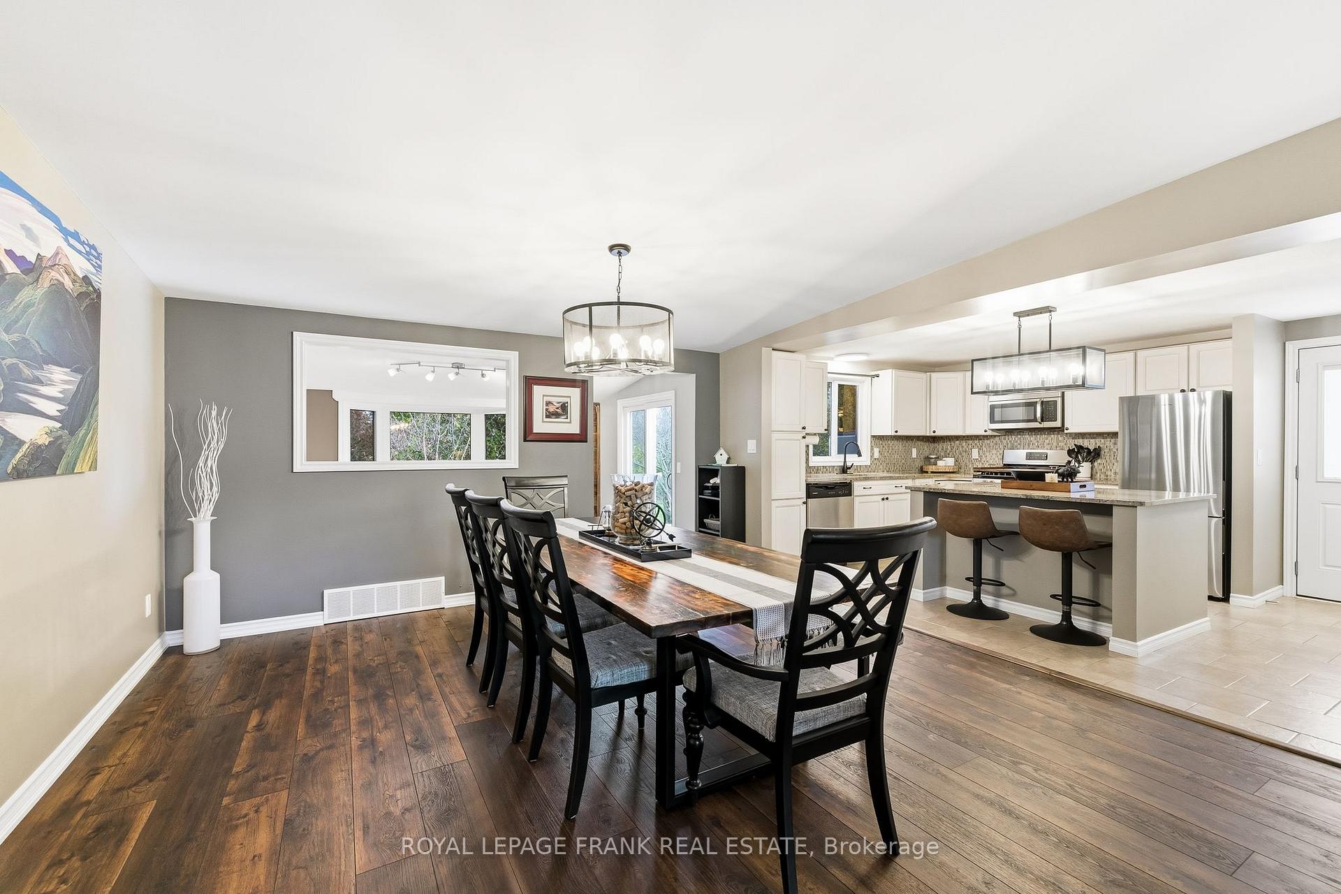 Photo 13 of 37 Fairway Drive, Clarington, Newcastle — HOMEH
