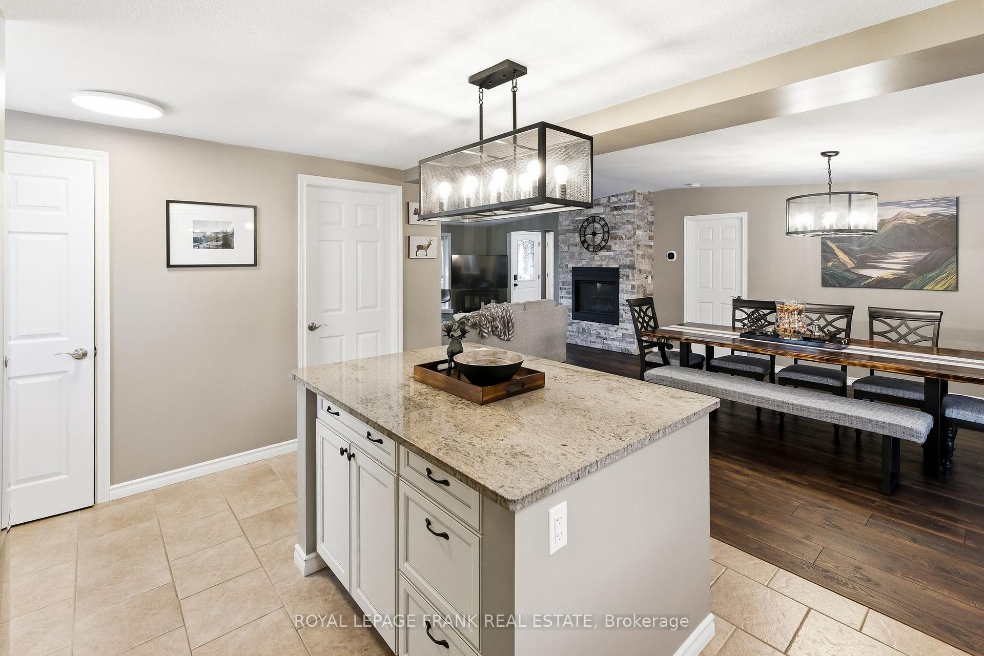Photo 18 of 37 Fairway Drive, Clarington, Newcastle — HOMEH