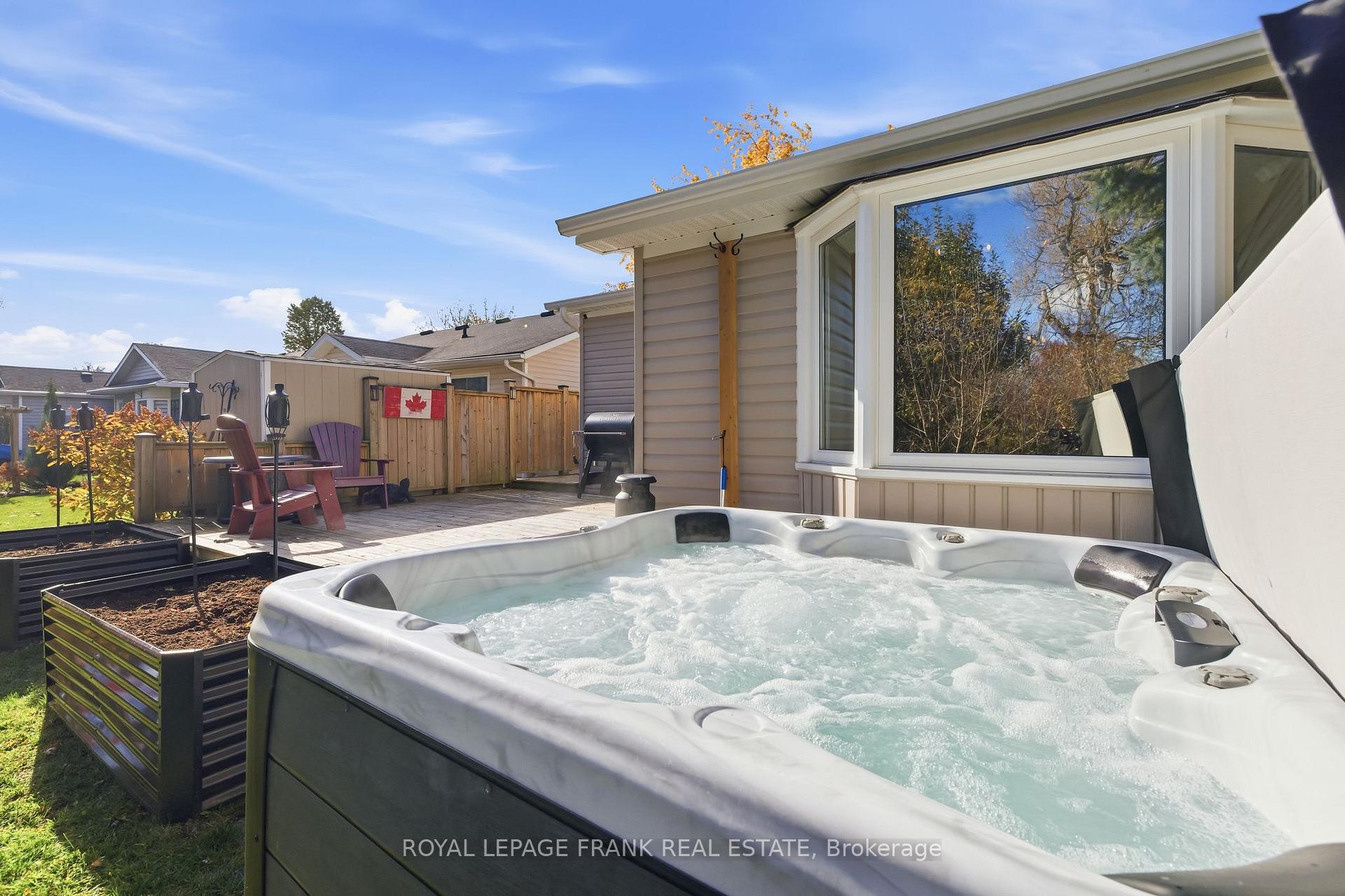 Photo 33 of 37 Fairway Drive, Clarington, Newcastle — HOMEH