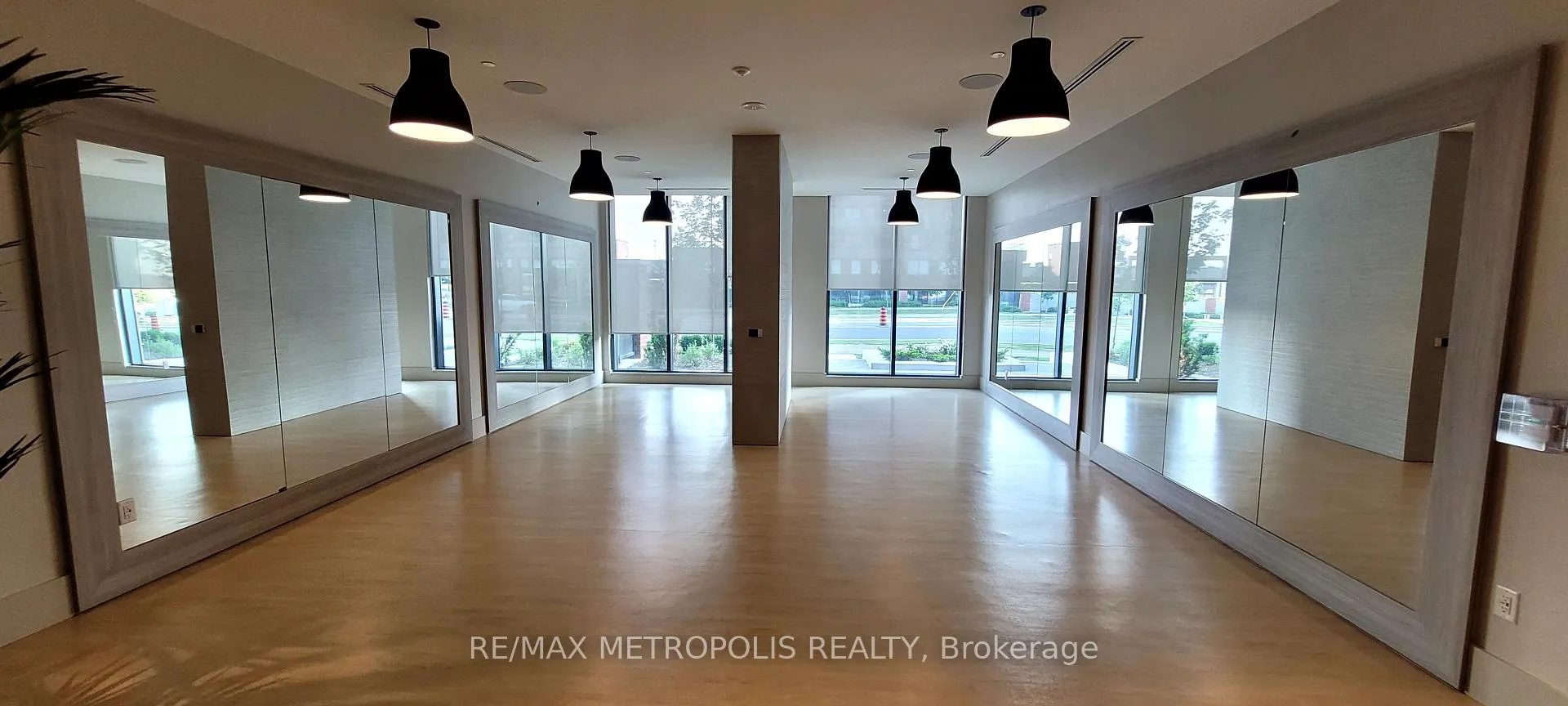 Photo 10 of Unit 742, 2545 Simcoe Street N, Oshawa, Windfields — HOMEH