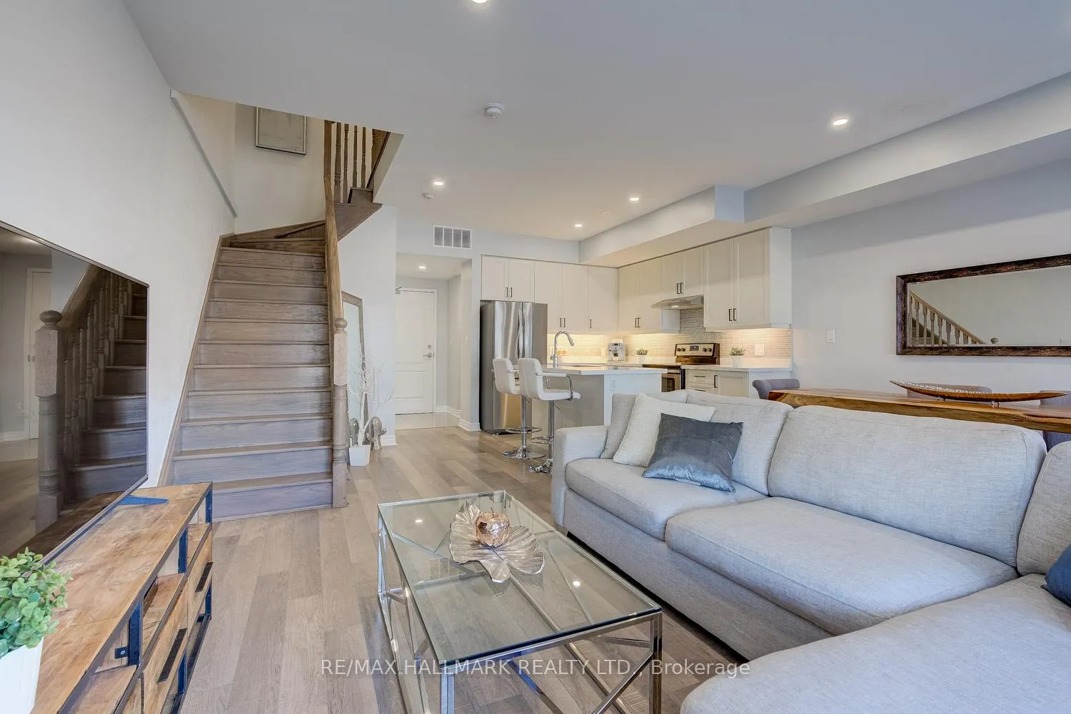Photo 20 of Unit 231, 3905 Major Mackenzie Drive, Vaughan, Vellore Village — HOMEH