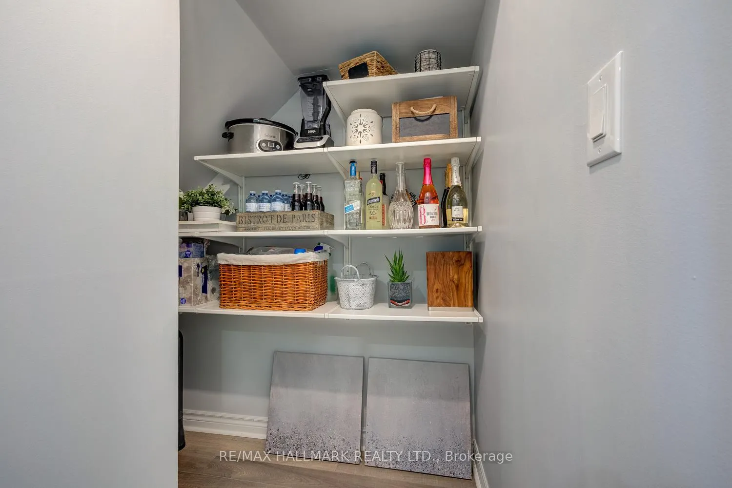 Photo 38 of Unit 231, 3905 Major Mackenzie Drive, Vaughan, Vellore Village — HOMEH