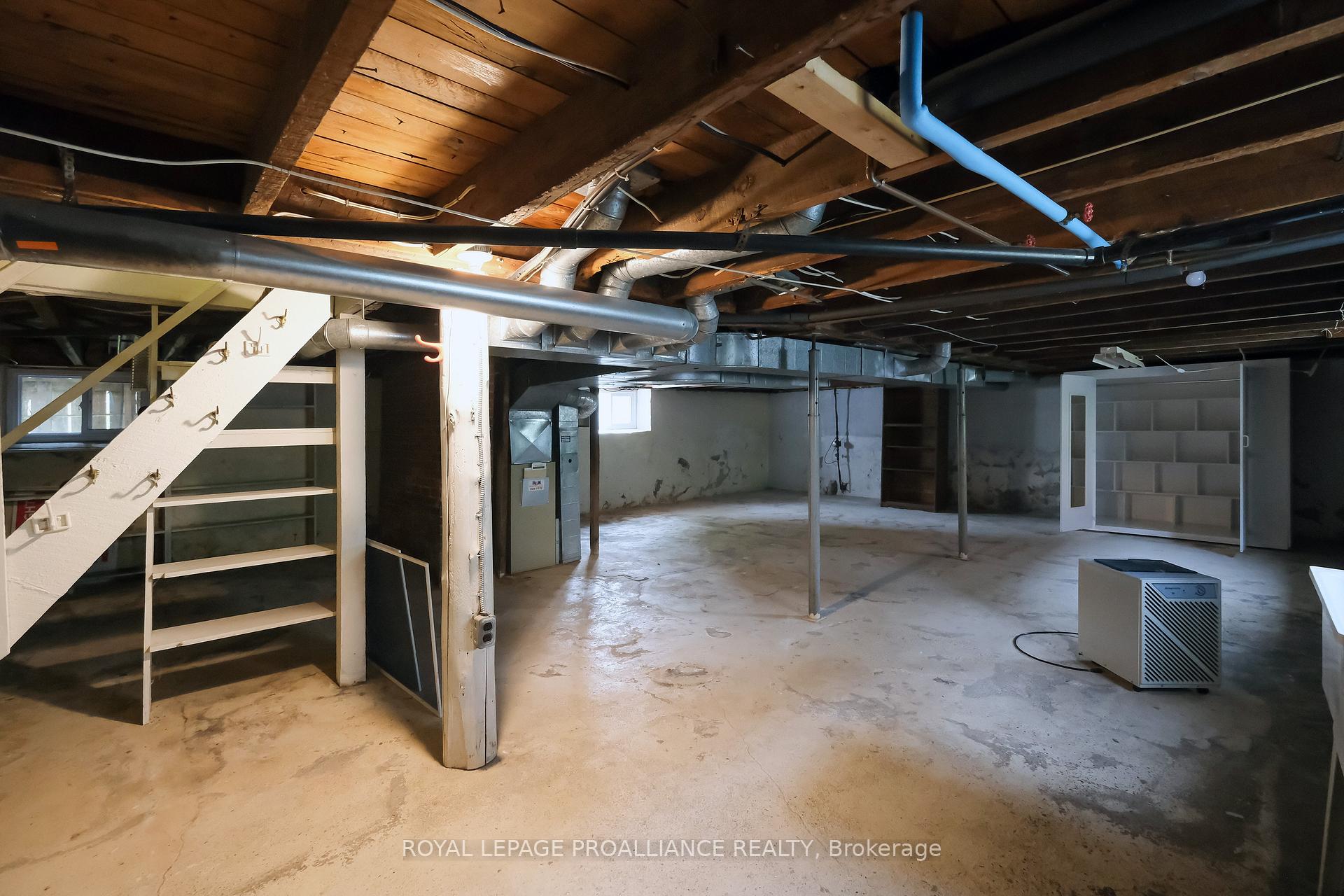 Photo 22 of 53 Gordon Street, Belleville, Belleville Ward — HOMEH