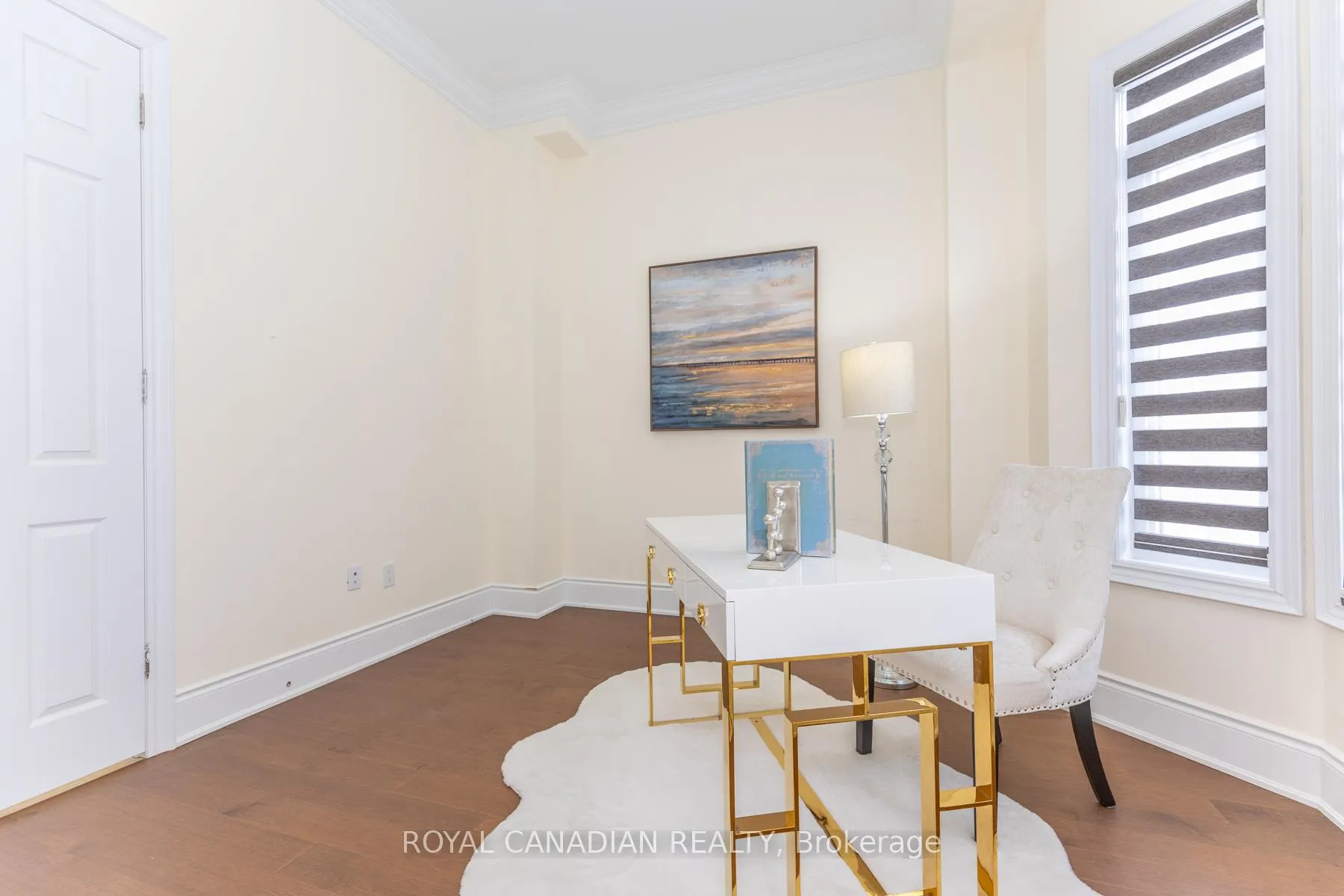 Photo 6 of 24 Buttonwood Road, Brampton, Toronto Gore Rural Estate — HOMEH