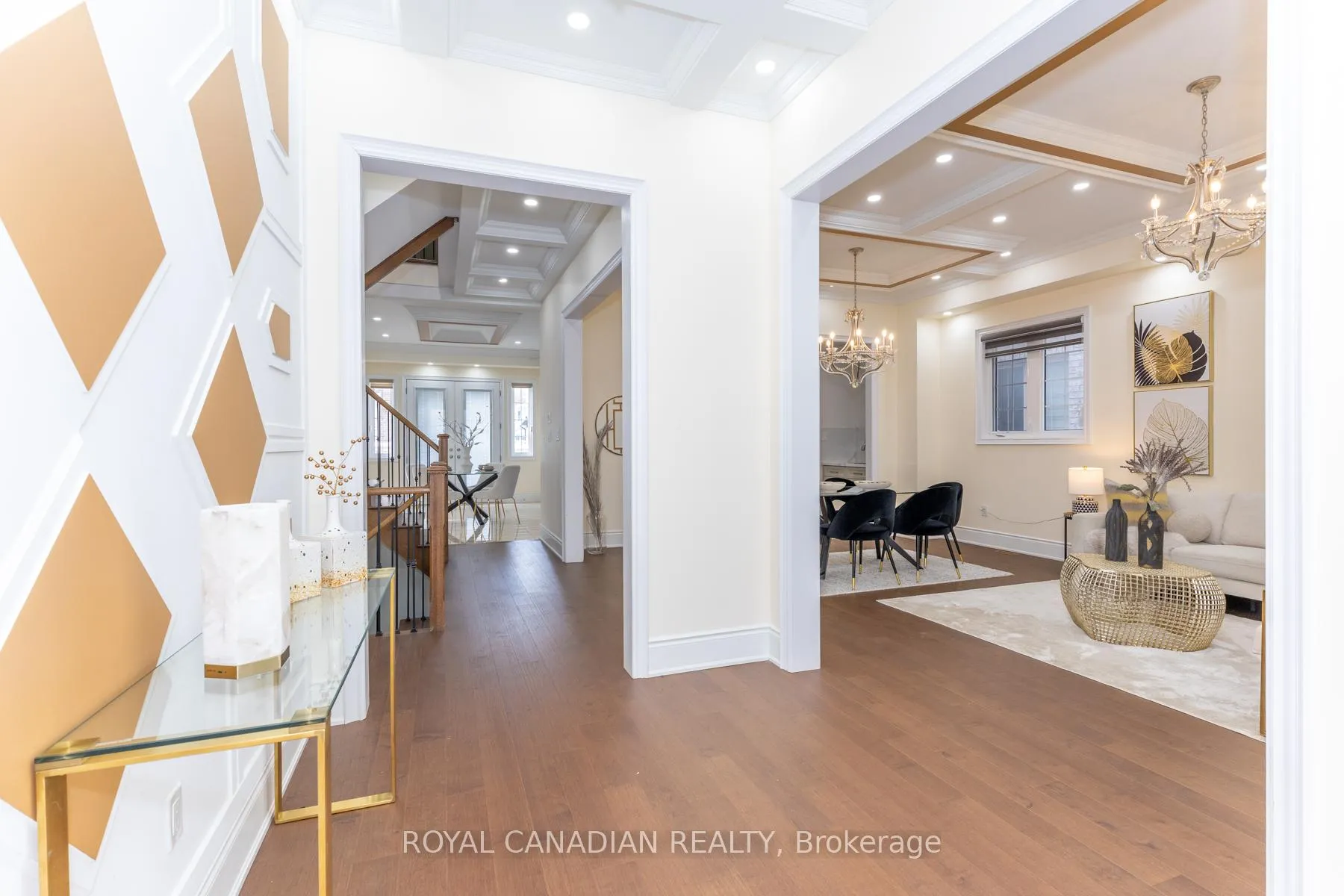 Photo 8 of 24 Buttonwood Road, Brampton, Toronto Gore Rural Estate — HOMEH