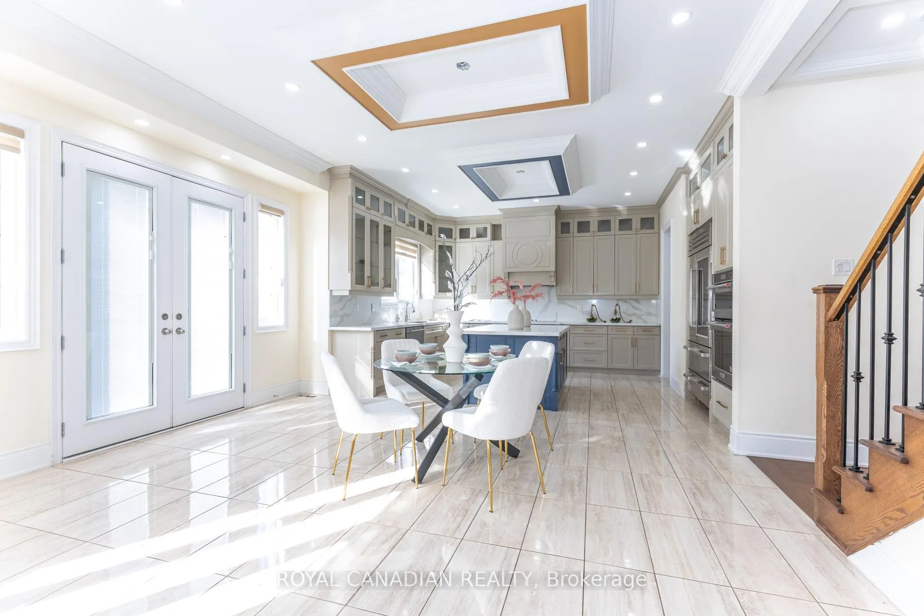 Photo 14 of 24 Buttonwood Road, Brampton, Toronto Gore Rural Estate — HOMEH
