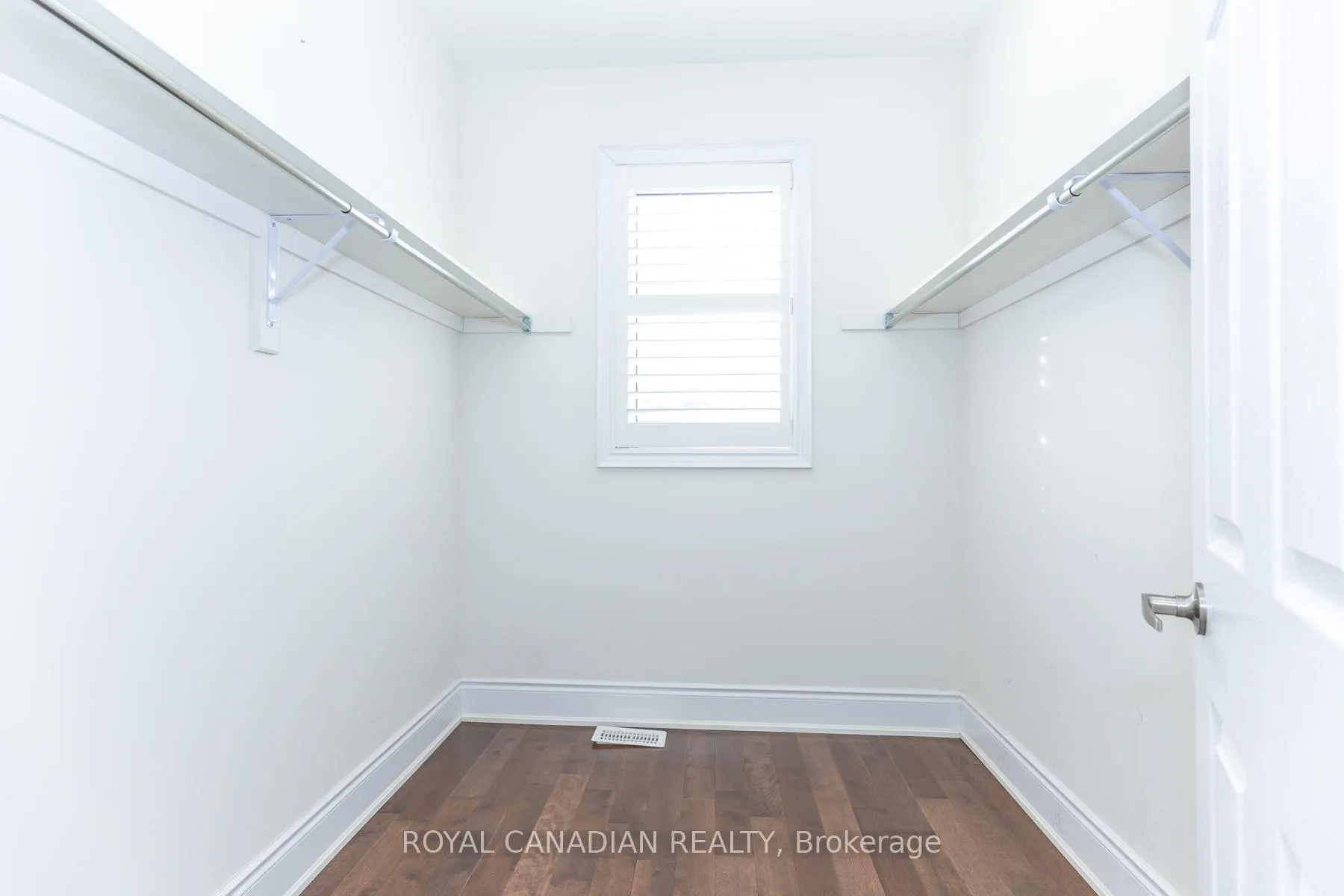 Photo 33 of 24 Buttonwood Road, Brampton, Toronto Gore Rural Estate — HOMEH