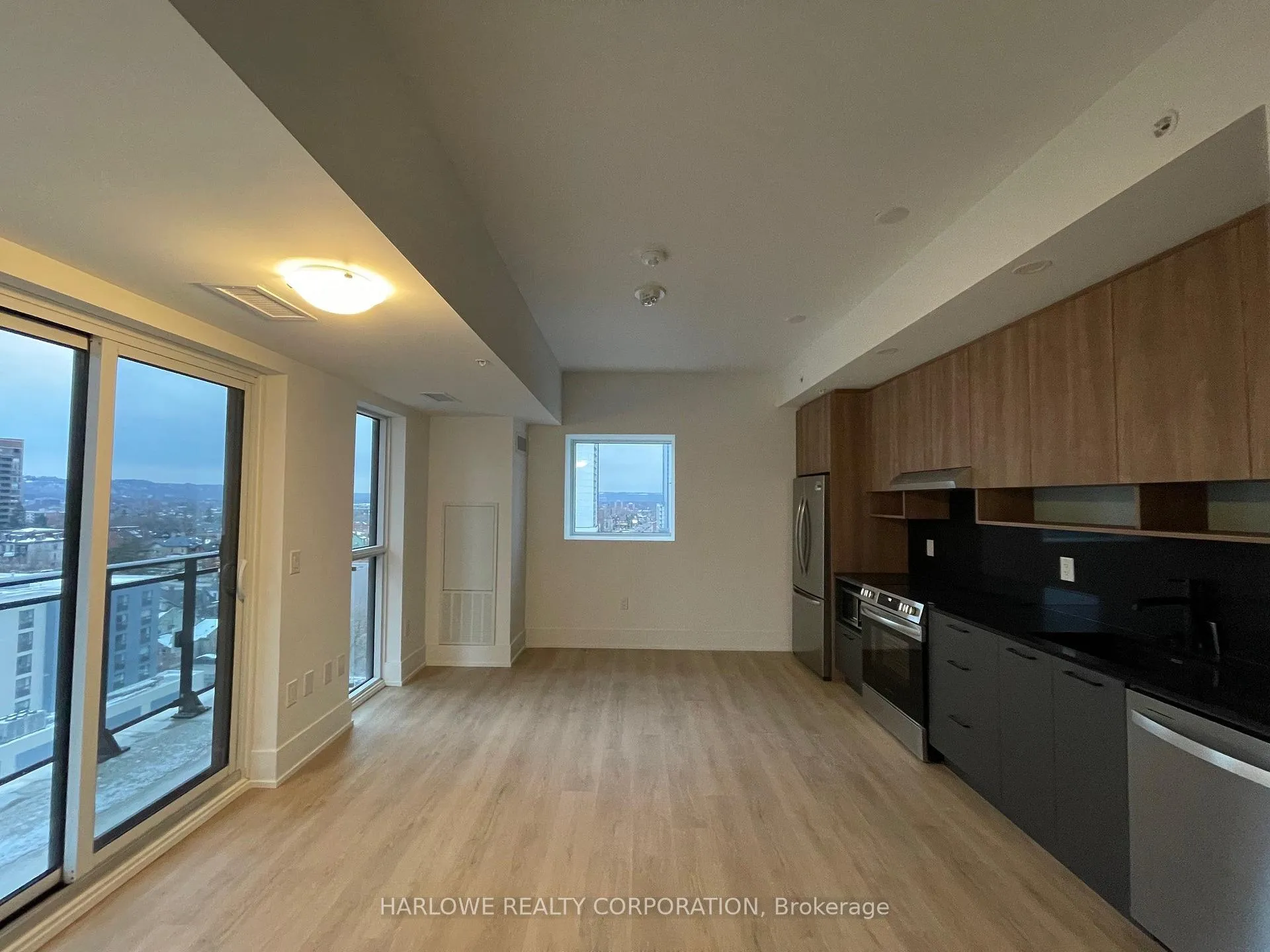 Photo 3 of Unit 1101, 206 King Street W, Hamilton, Central — HOMEH