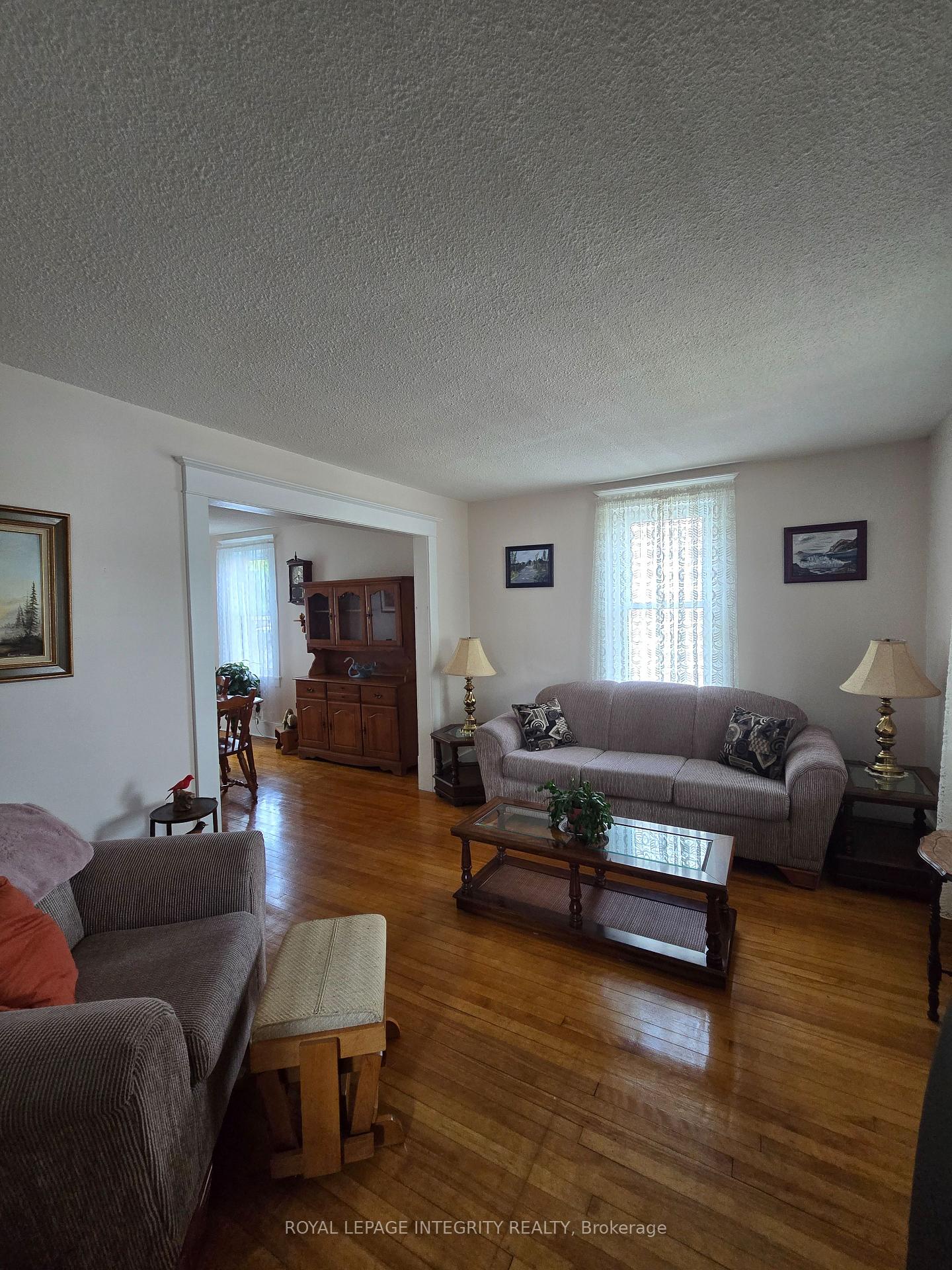 Photo 5 of 418 Bedford Street, Cornwall — HOMEH