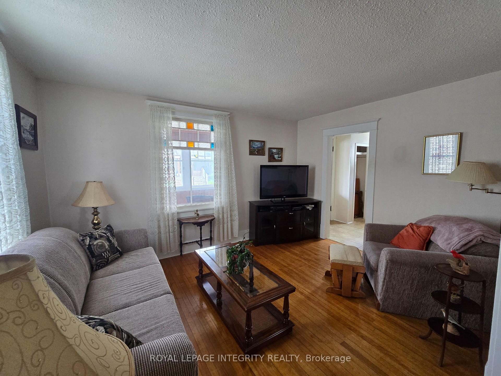 Photo 6 of 418 Bedford Street, Cornwall — HOMEH
