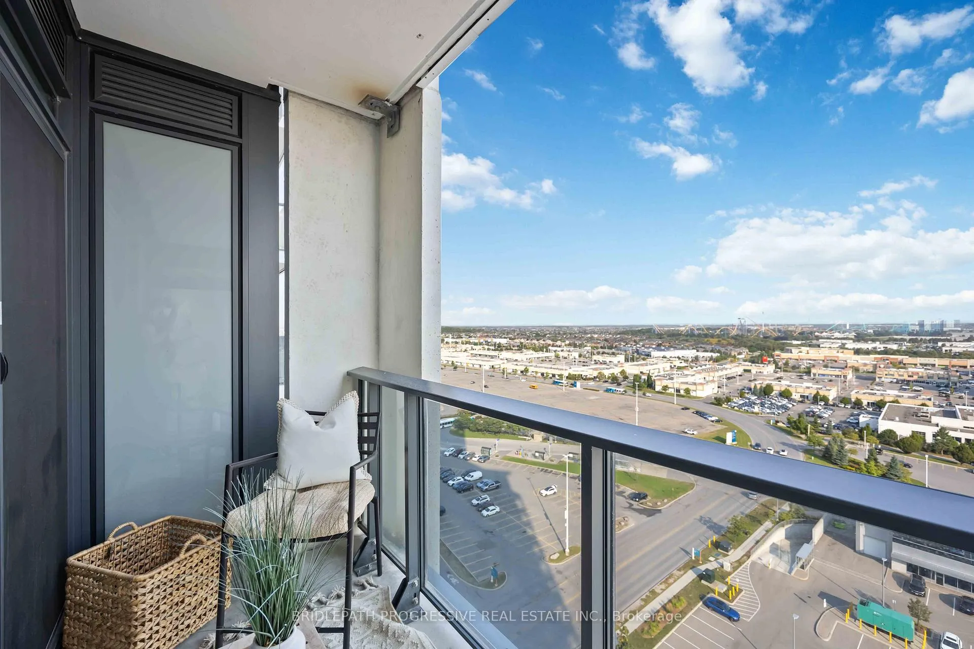 Photo 22 of Unit 1523, 9000 Jane Street, Vaughan, Concord — HOMEH