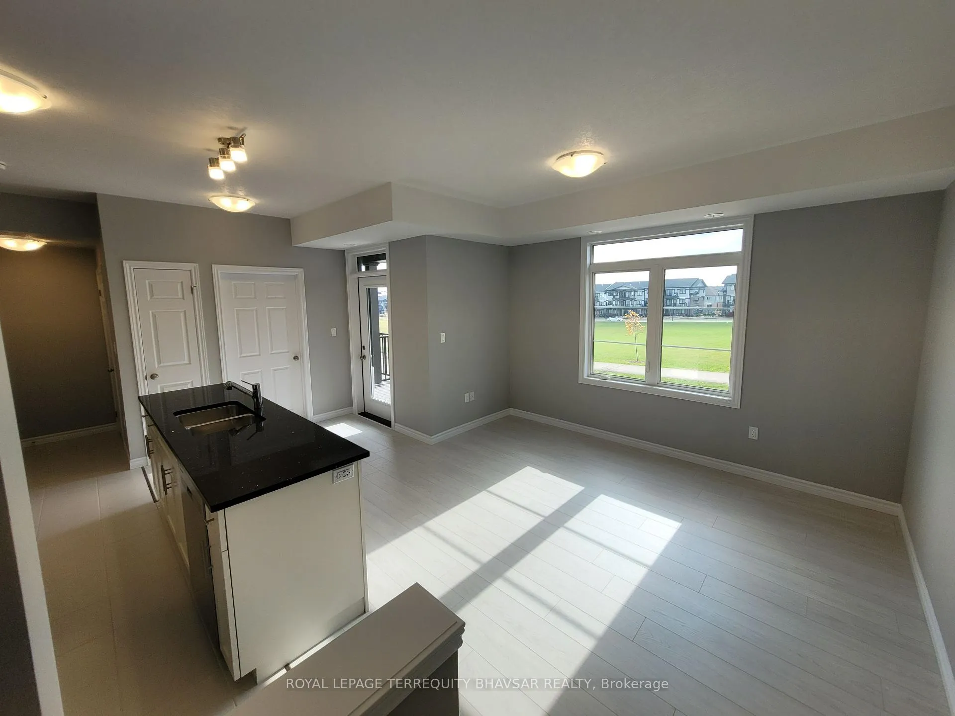 Photo 14 of 18 Oat Lane, Kitchener, Pioneer Park/Doon/Wyldwoods — HOMEH