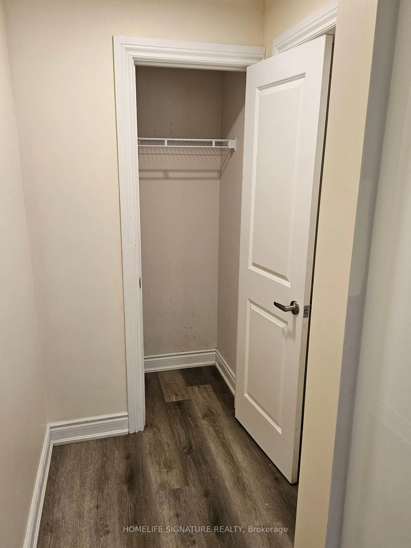 Photo 4 of Unit 1B, 259 King Street E, Hamilton, Stoney Creek — HOMEH