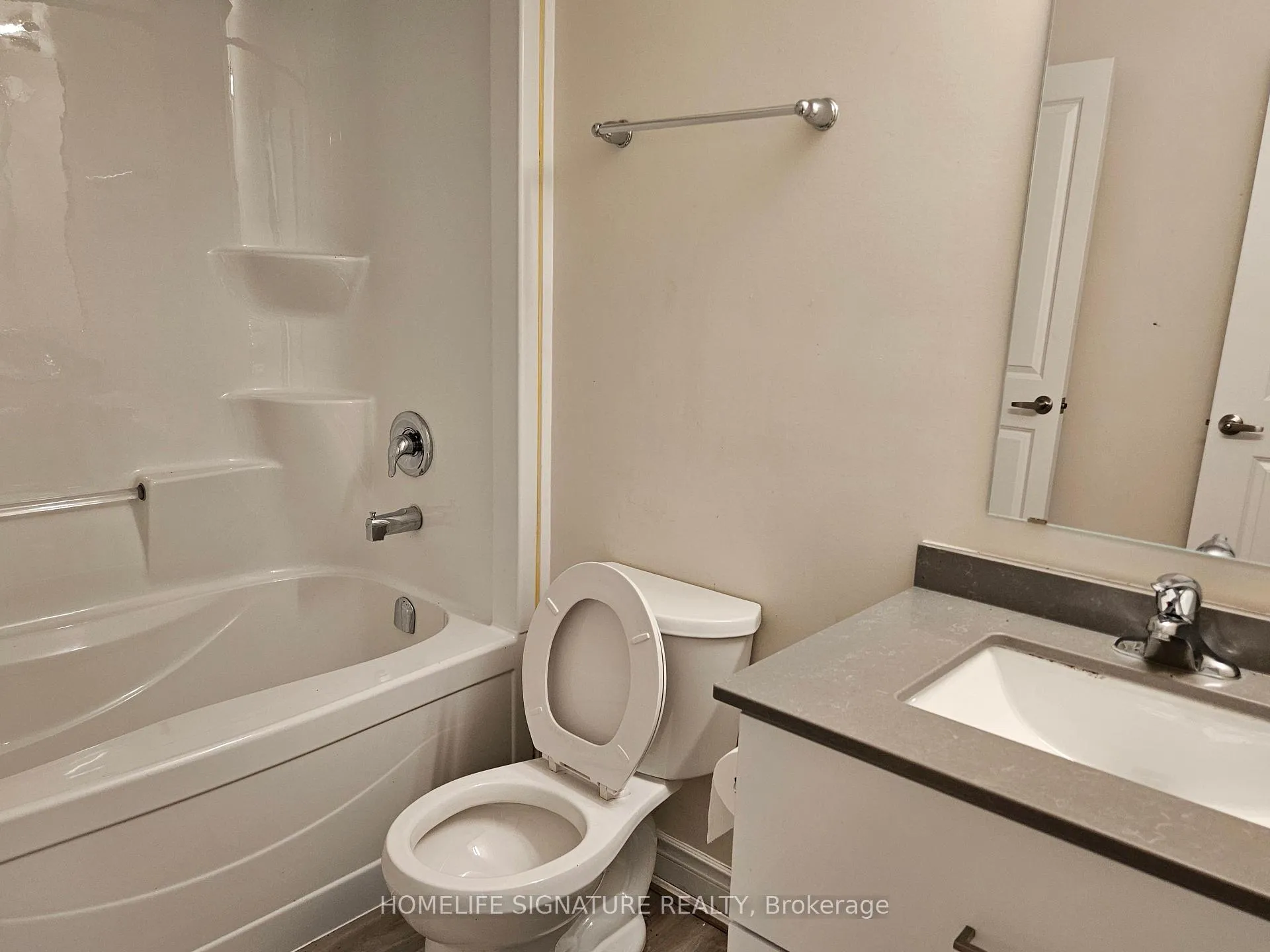 Photo 17 of Unit 1B, 259 King Street E, Hamilton, Stoney Creek — HOMEH