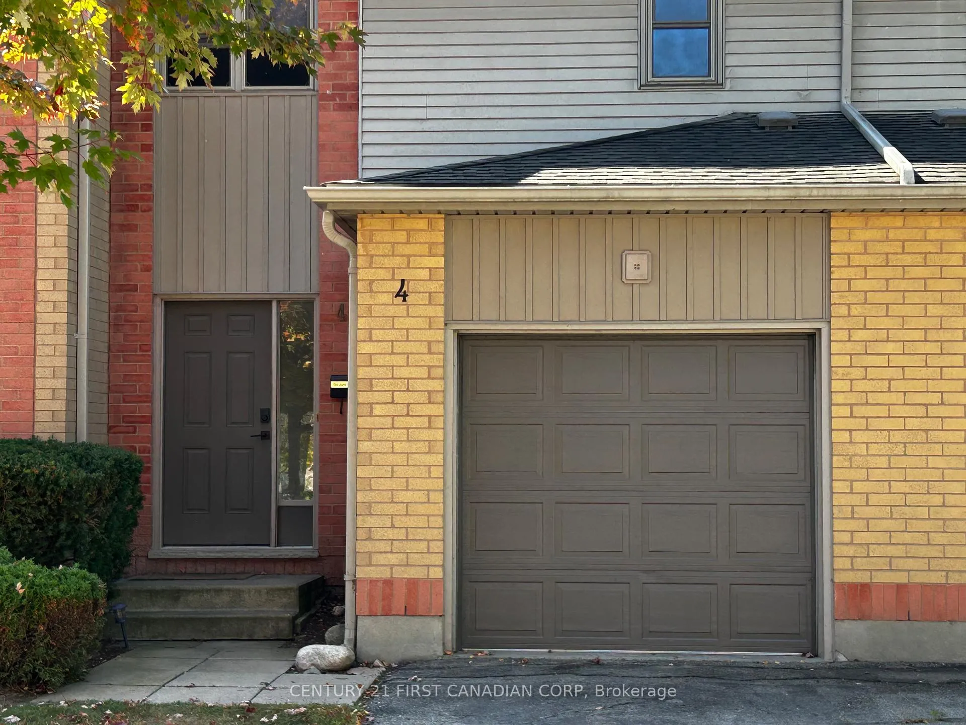 Front of Unit 4, 1199 Hamilton Road