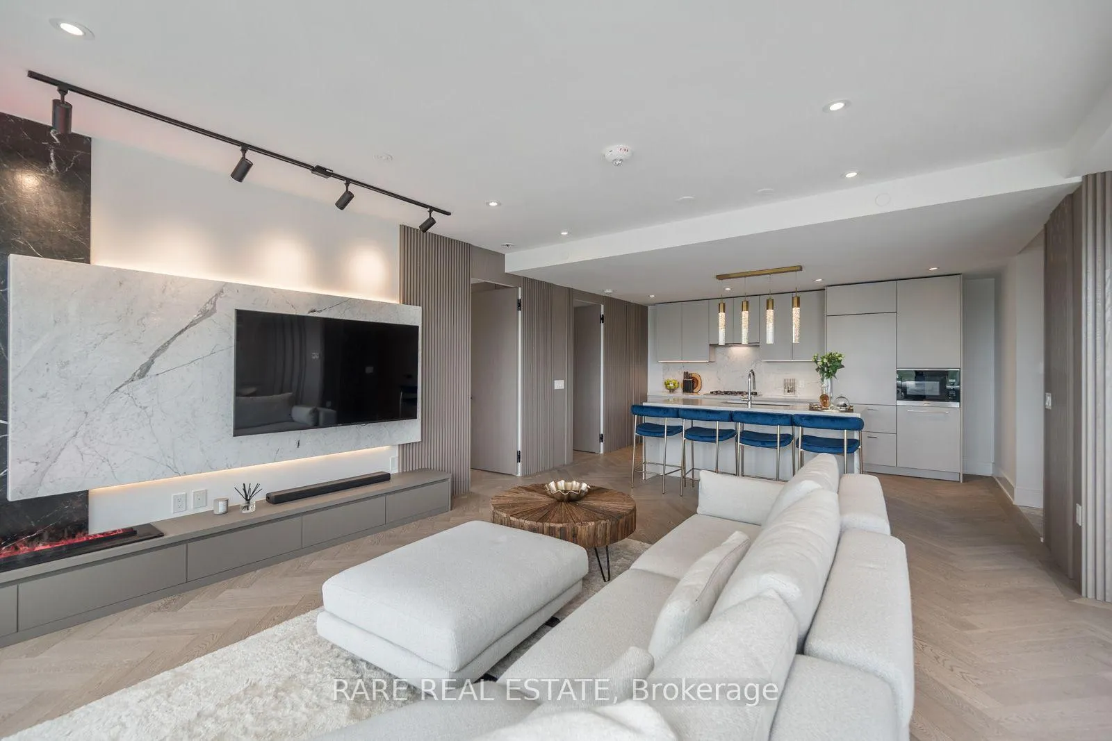 Photo 11 of Unit 504, 346 Davenport Road, Toronto, The Annex — HOMEH