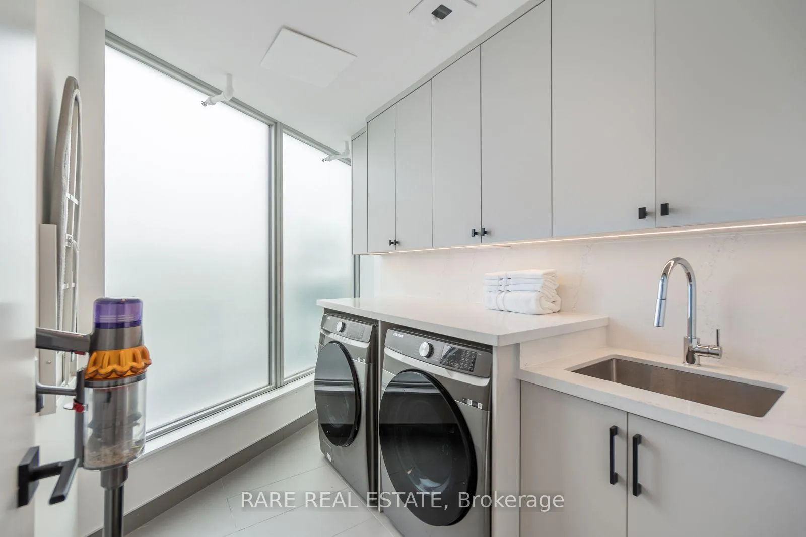 Photo 33 of Unit 504, 346 Davenport Road, Toronto, The Annex — HOMEH