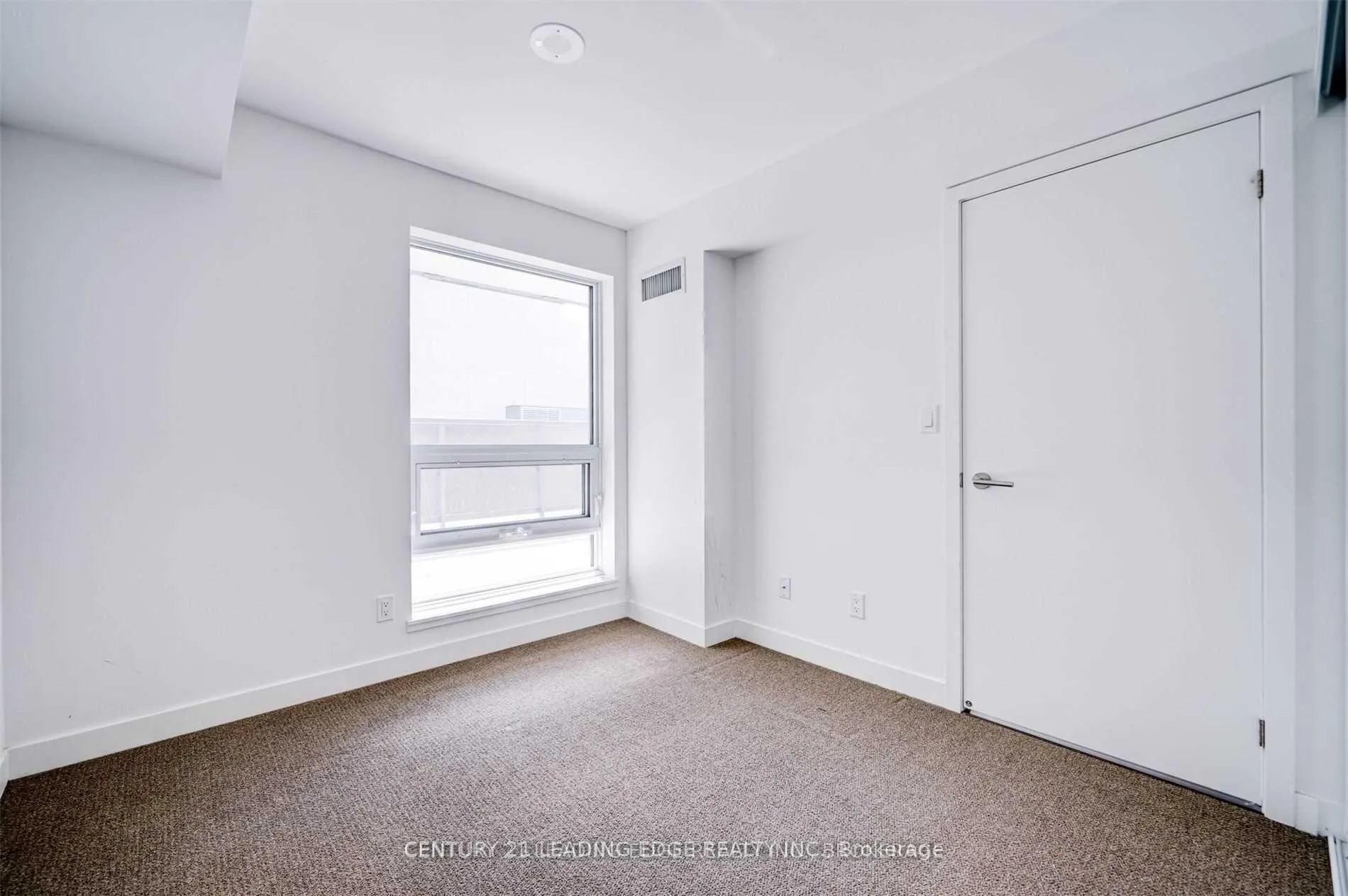 Photo 12 of Unit 302, 120 Varna Drive, Toronto, Englemount-Lawrence — HOMEH