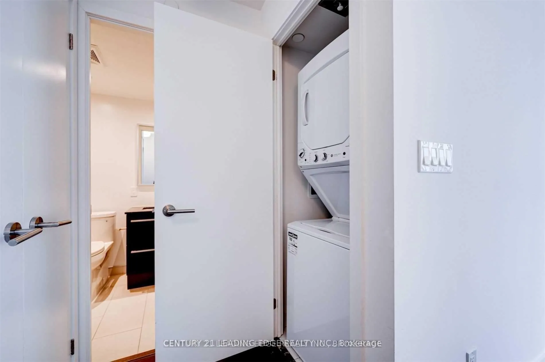 Photo 16 of Unit 302, 120 Varna Drive, Toronto, Englemount-Lawrence — HOMEH