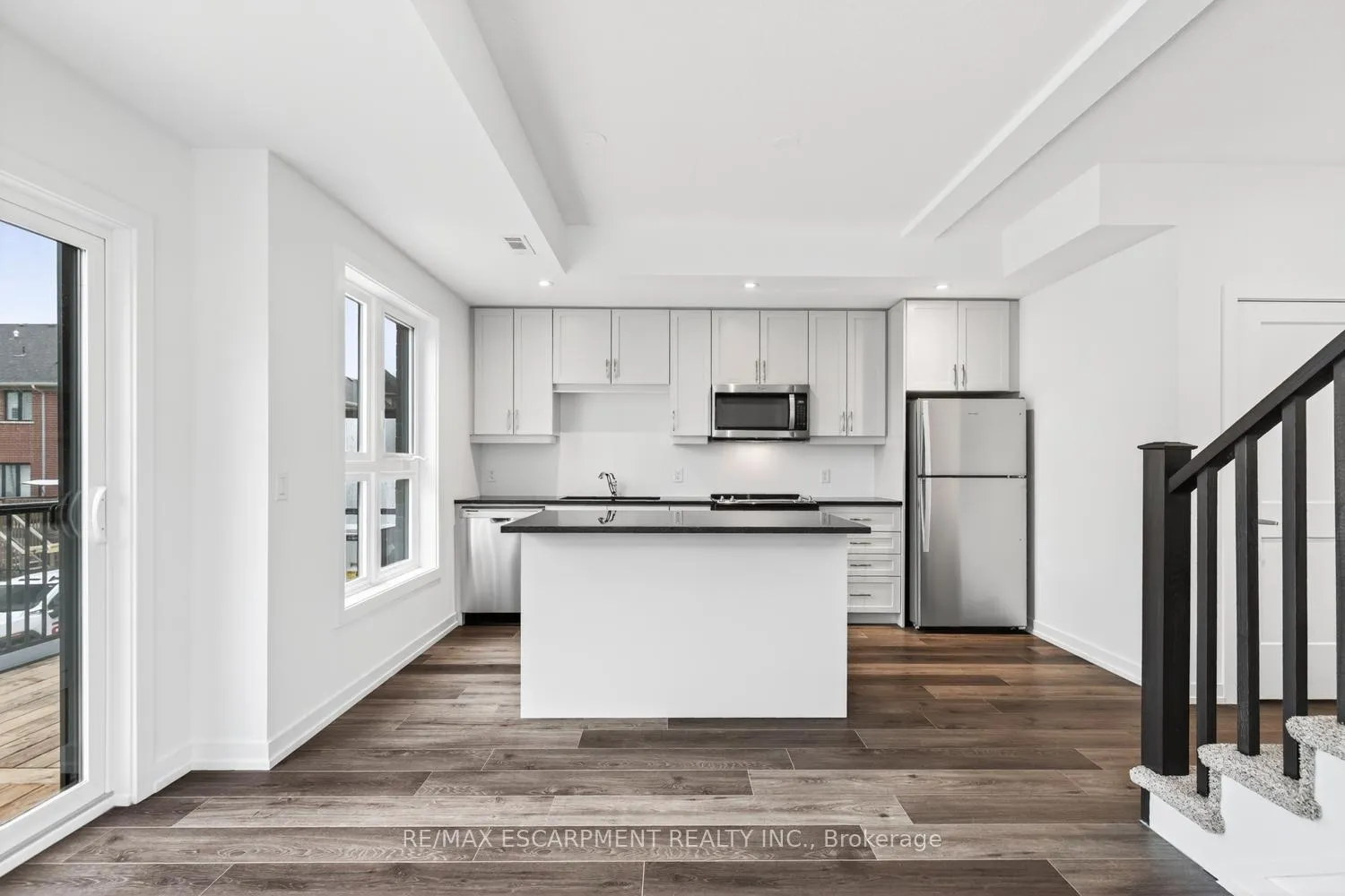 Photo 12 of Unit 22, 70 Kenesky Drive, Hamilton, Waterdown — HOMEH