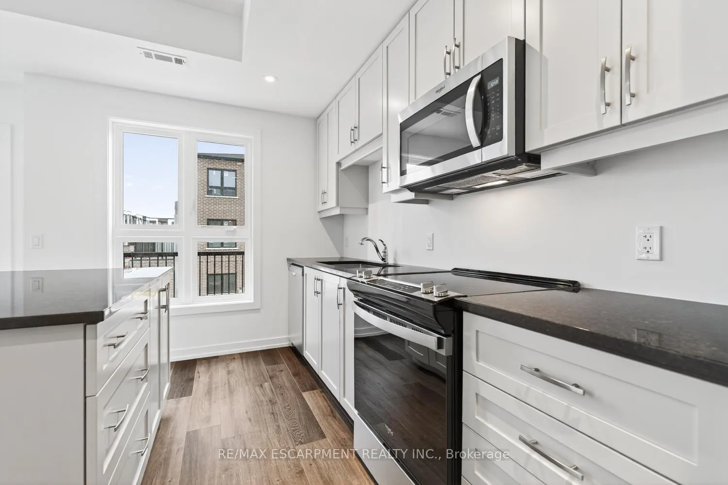 Photo 19 of Unit 22, 70 Kenesky Drive, Hamilton, Waterdown — HOMEH