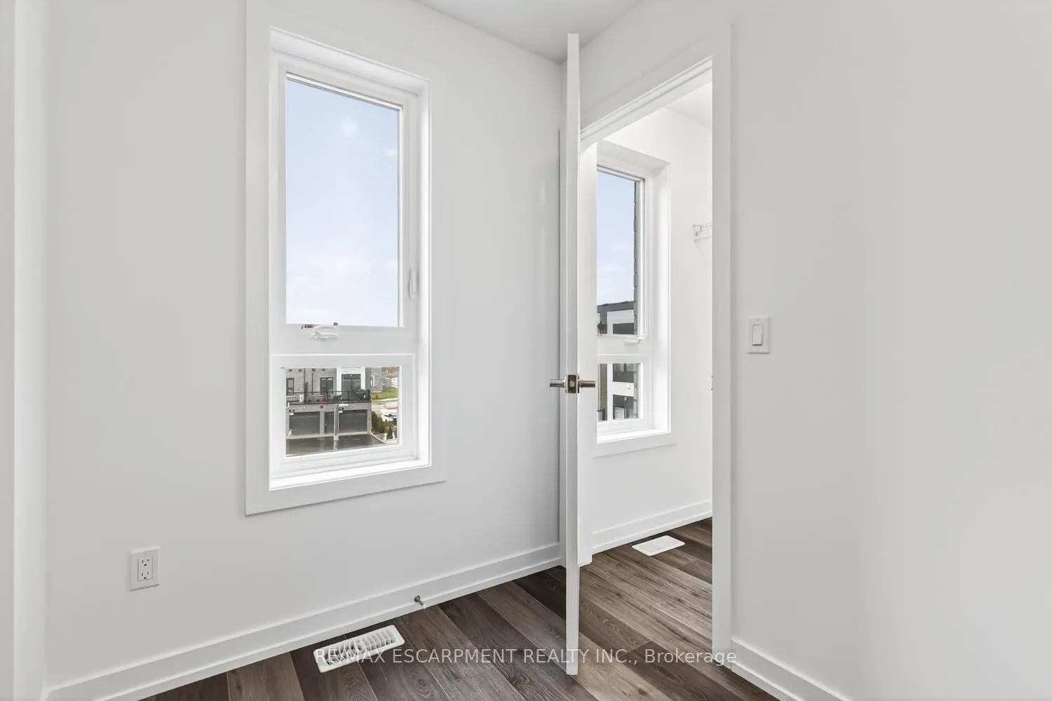 Photo 36 of Unit 22, 70 Kenesky Drive, Hamilton, Waterdown — HOMEH
