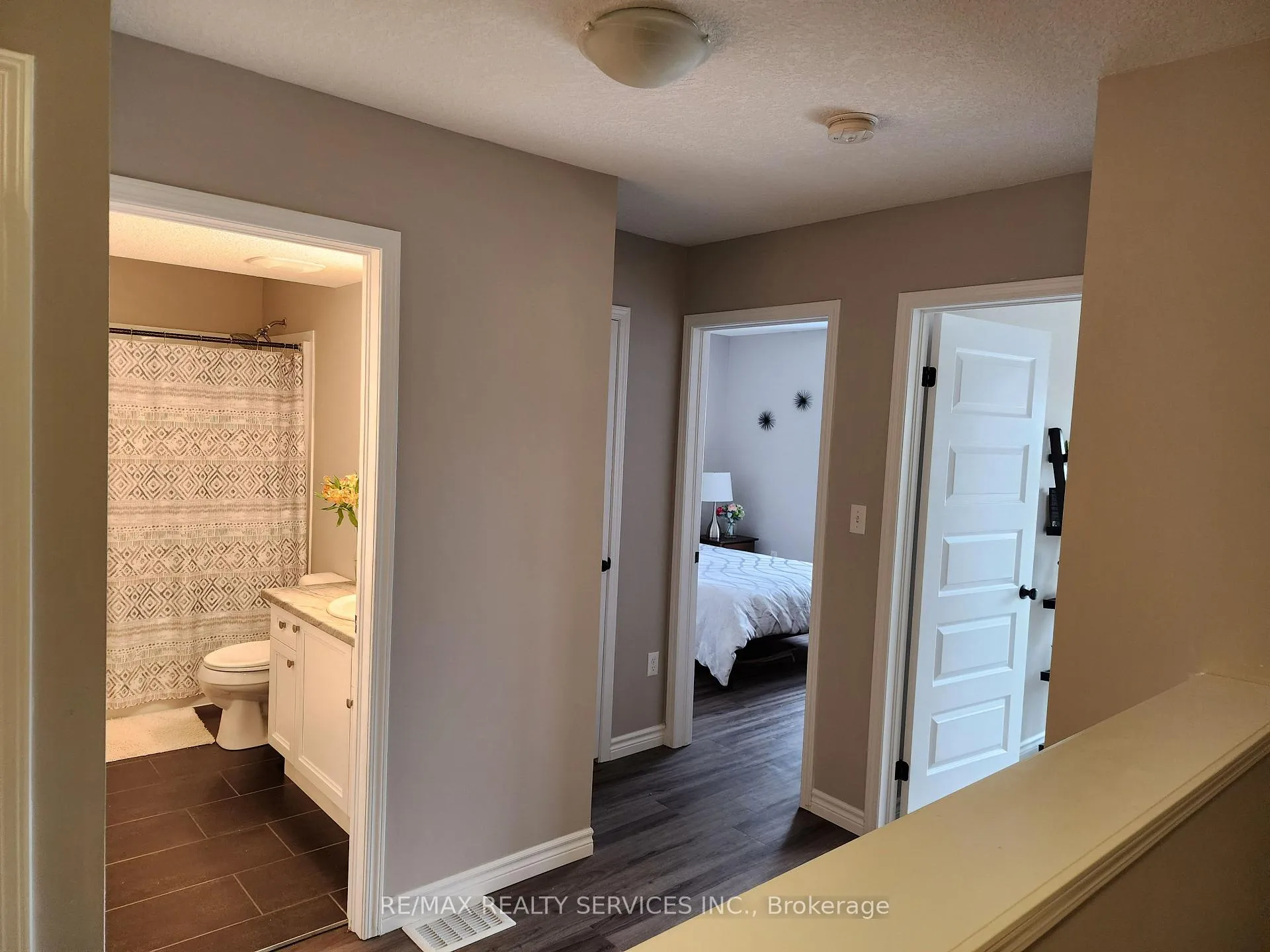 Photo 12 of Unit E, 237 Rachel Crescent E, Kitchener — HOMEH