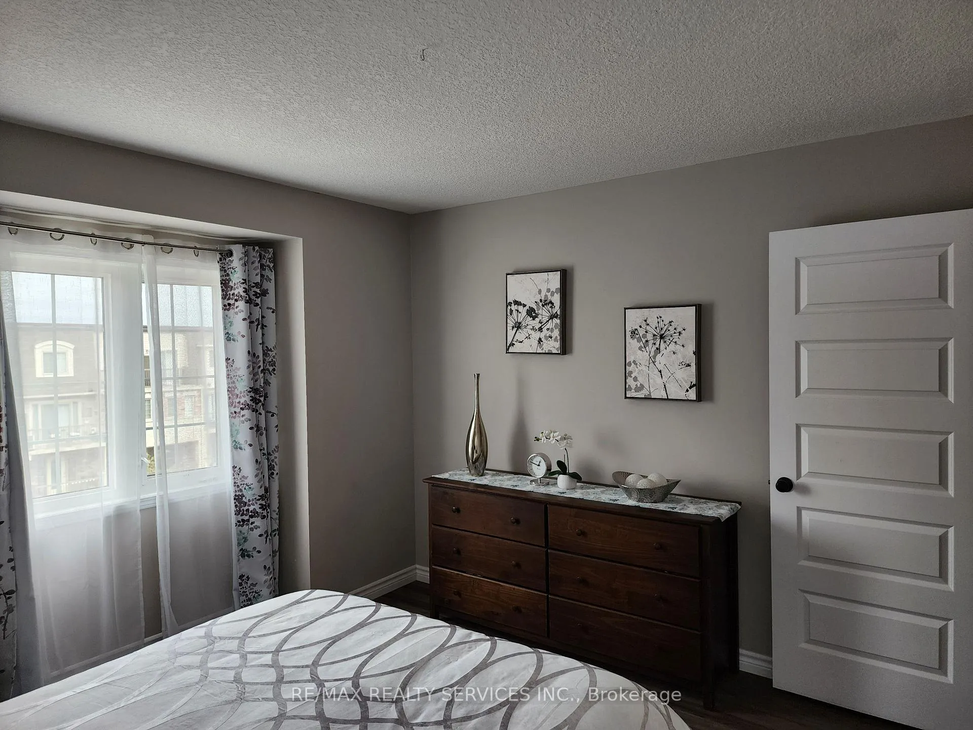 Photo 17 of Unit E, 237 Rachel Crescent E, Kitchener — HOMEH
