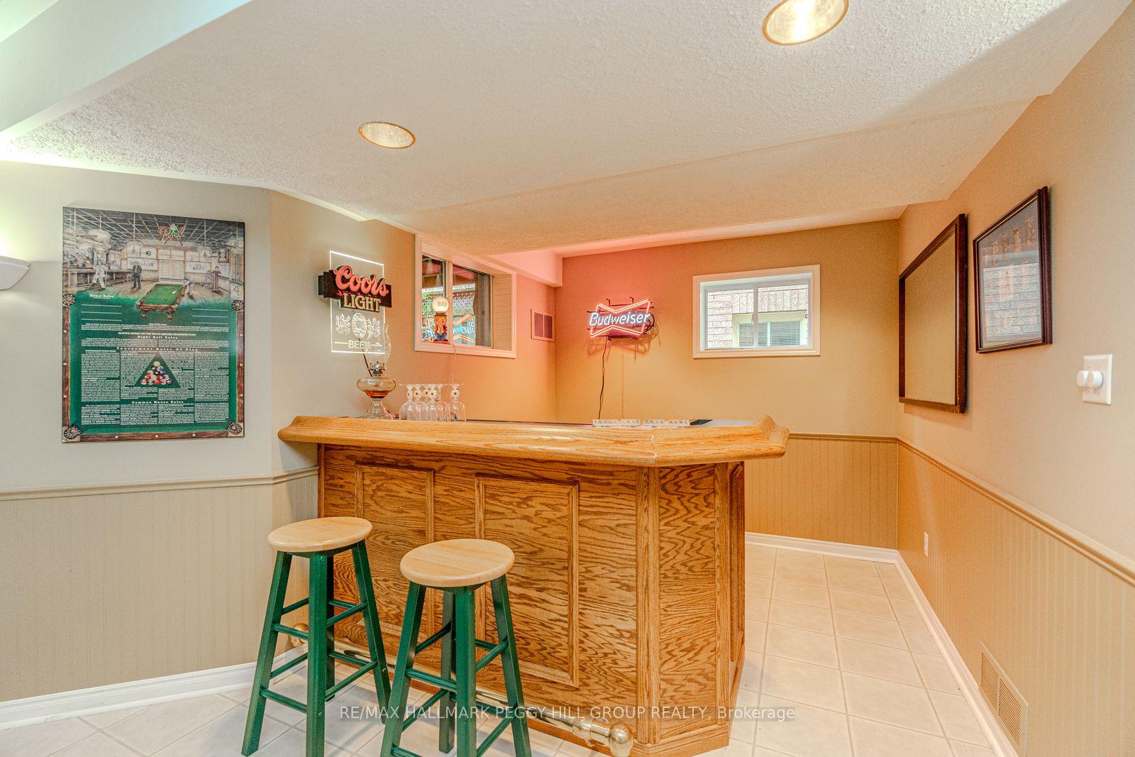 Photo 22 of 47 Finlay Road, Barrie, West Bayfield — HOMEH