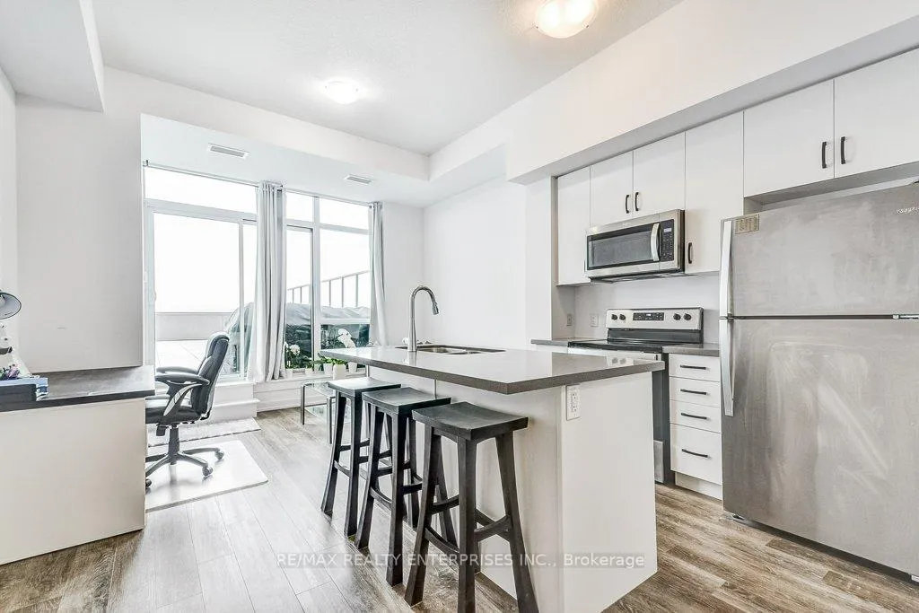 Photo 10 of Unit 520, 450 Dundas Street E, Hamilton, Waterdown — HOMEH