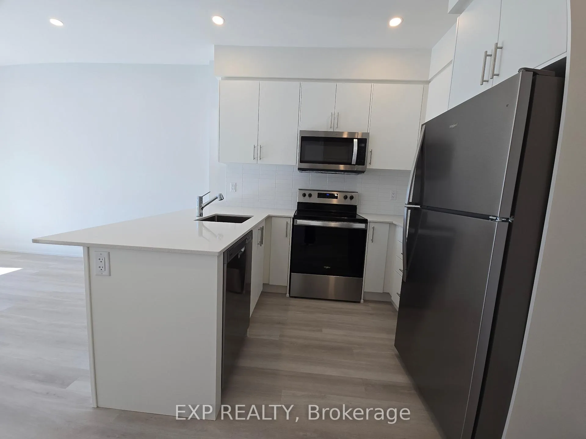 Photo 7 of Unit 314, 1100 Lackner Place, Kitchener — HOMEH