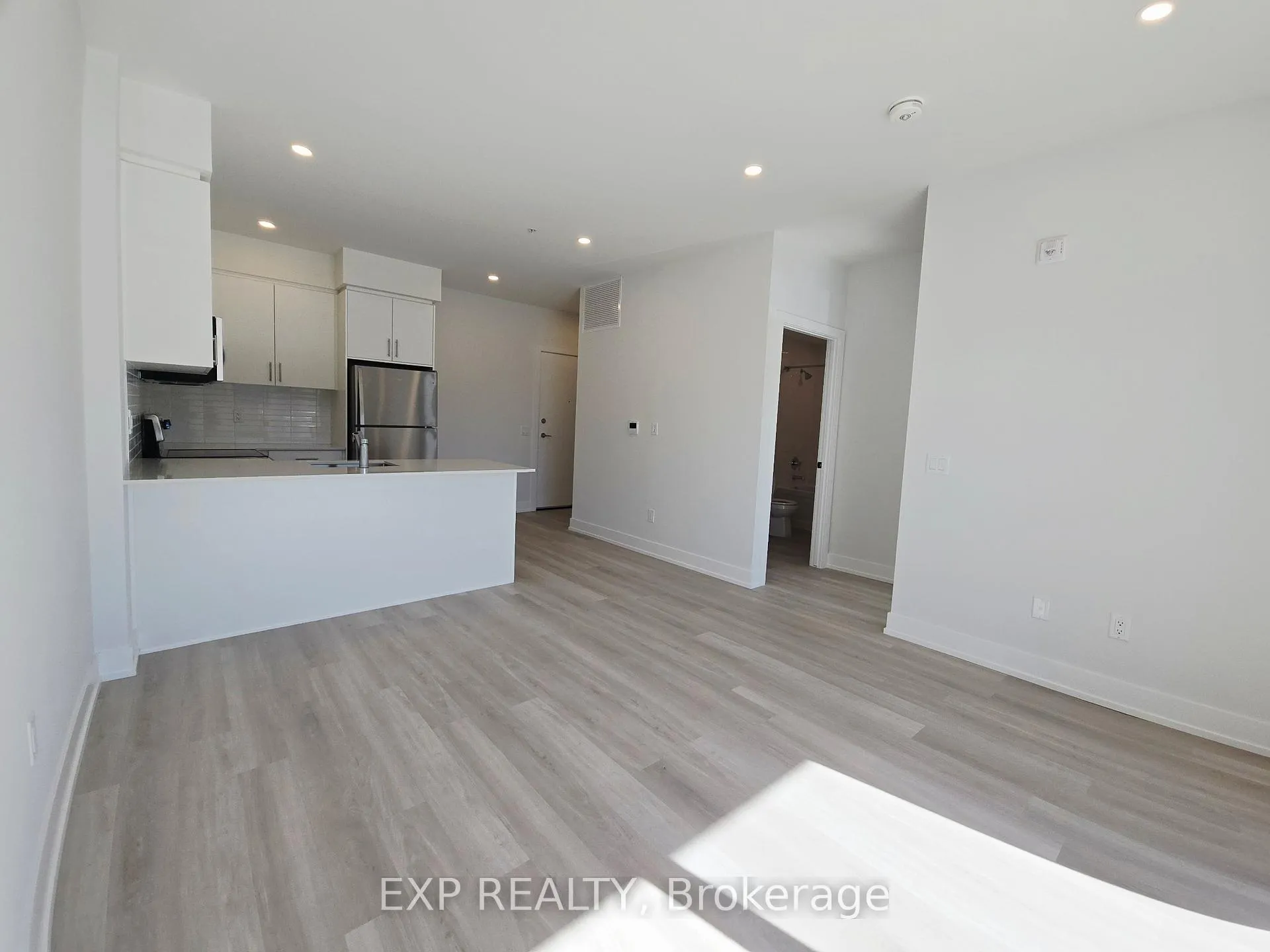 Photo 8 of Unit 314, 1100 Lackner Place, Kitchener — HOMEH