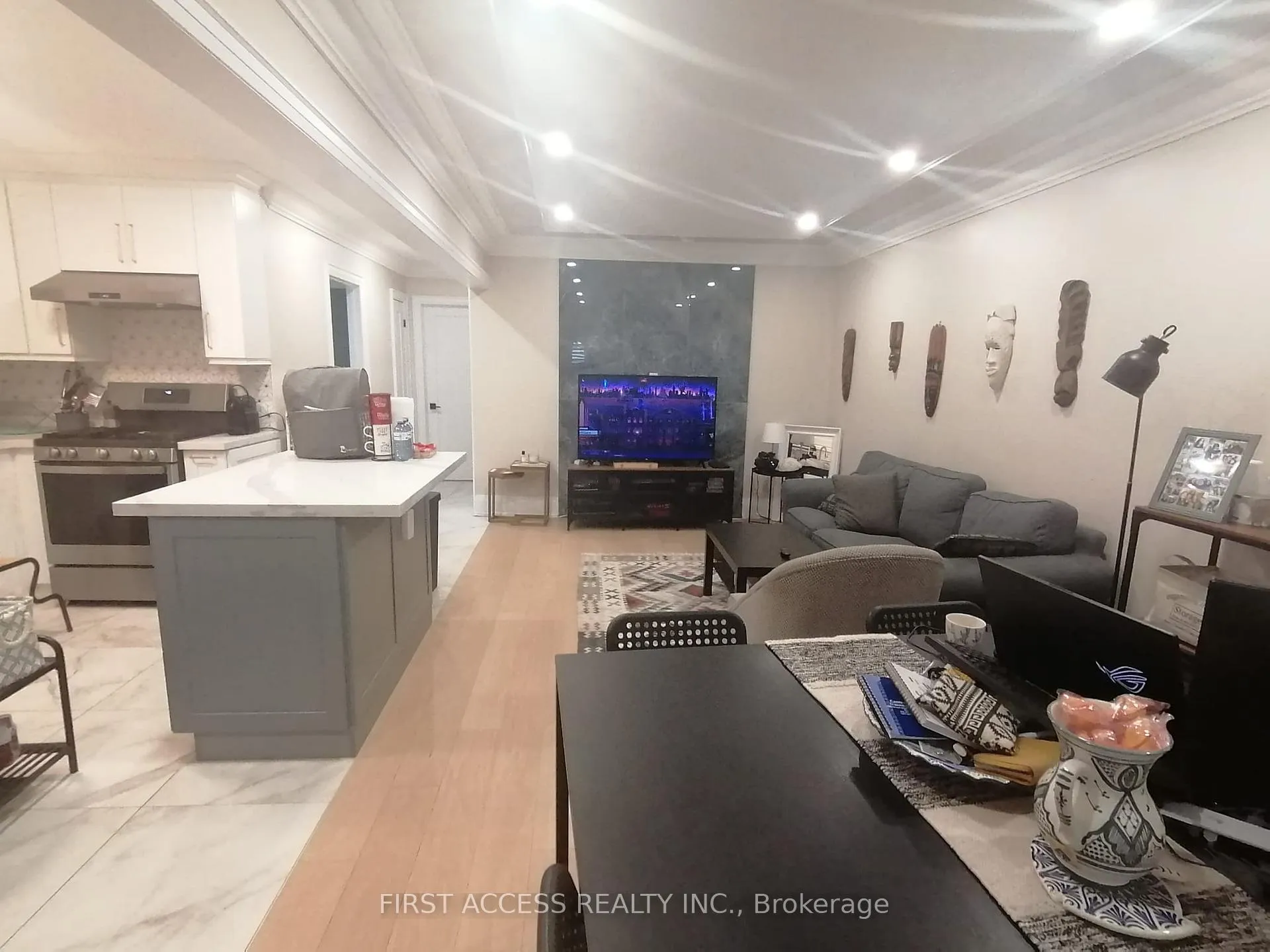 Photo 3 of Unit Main, 15 Chartwell Road, Etobicoke, Stonegate-Queensway — HOMEH