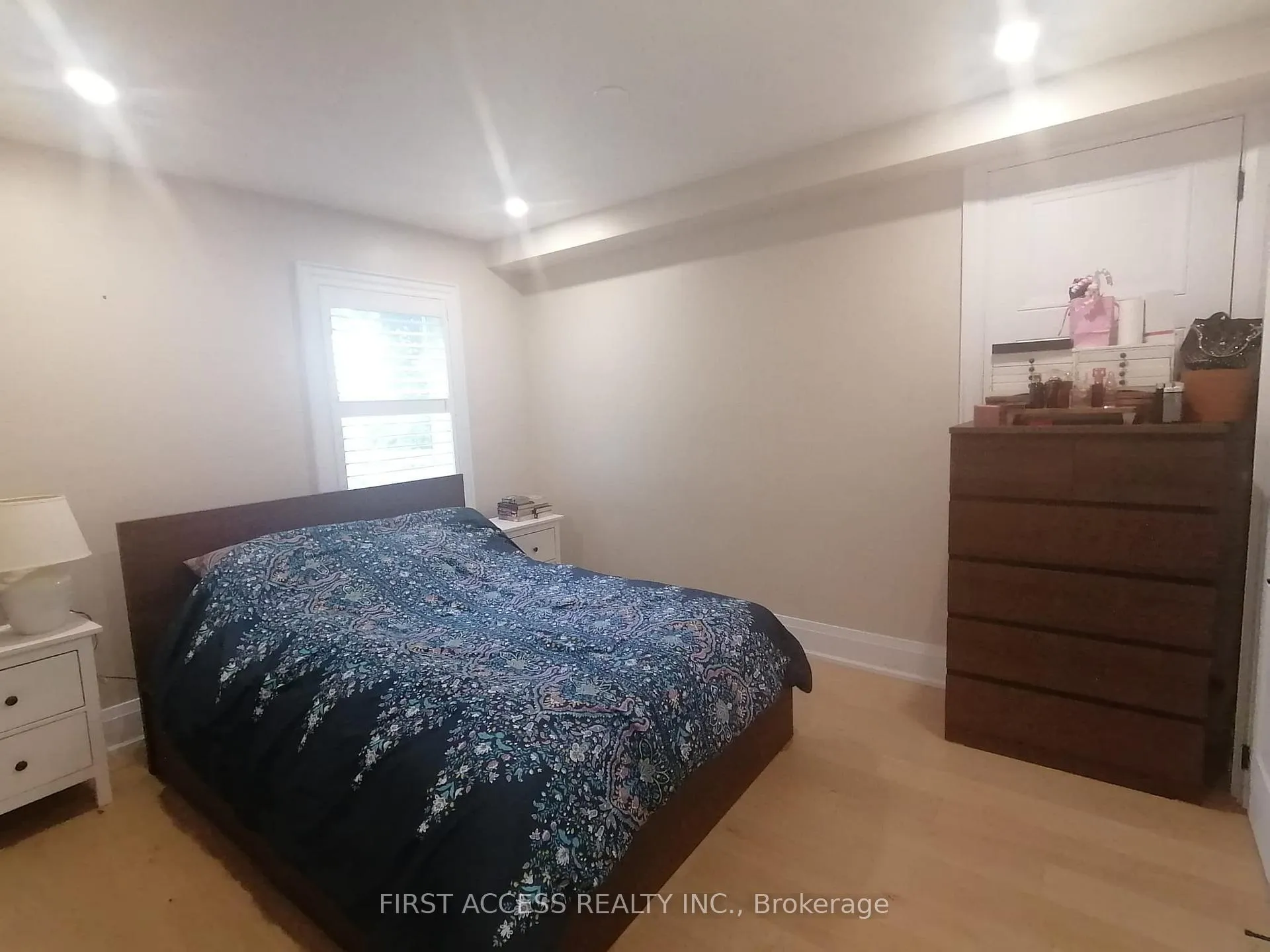 Photo 7 of Unit Main, 15 Chartwell Road, Etobicoke, Stonegate-Queensway — HOMEH