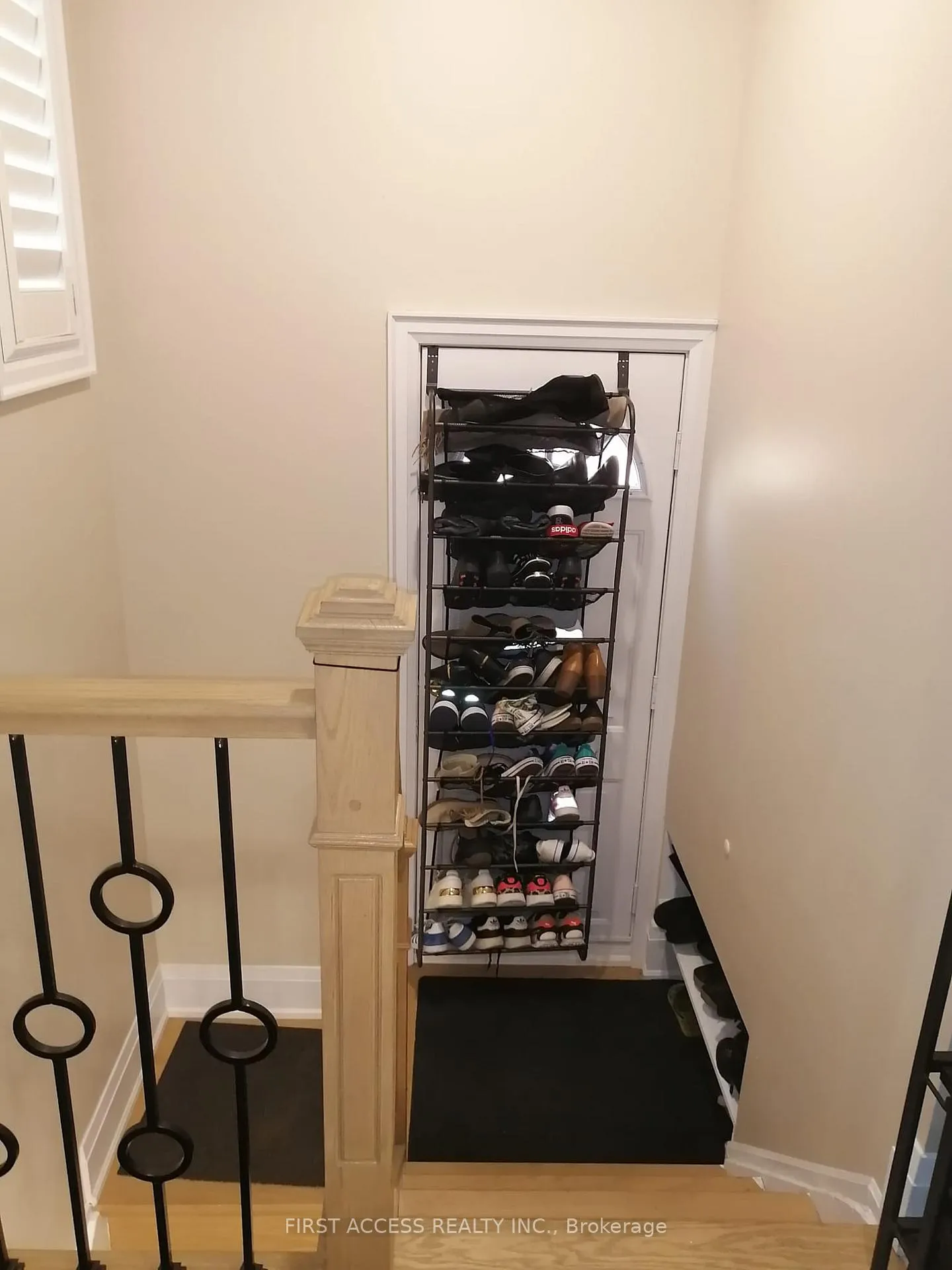 Photo 15 of Unit Main, 15 Chartwell Road, Etobicoke, Stonegate-Queensway — HOMEH