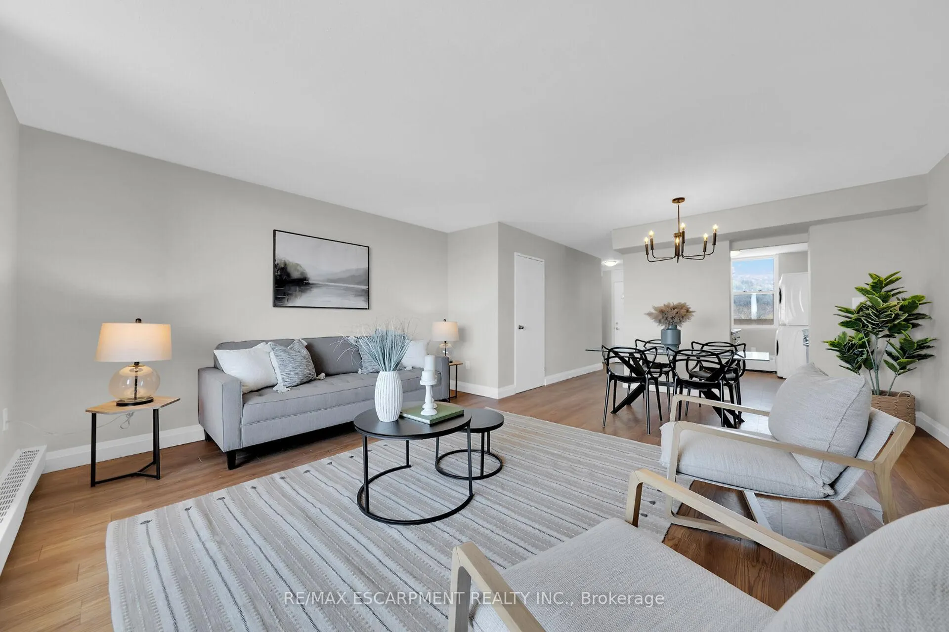 Photo 1 of Unit 424, 350 Quigley Road, Hamilton, Vincent — HOMEH