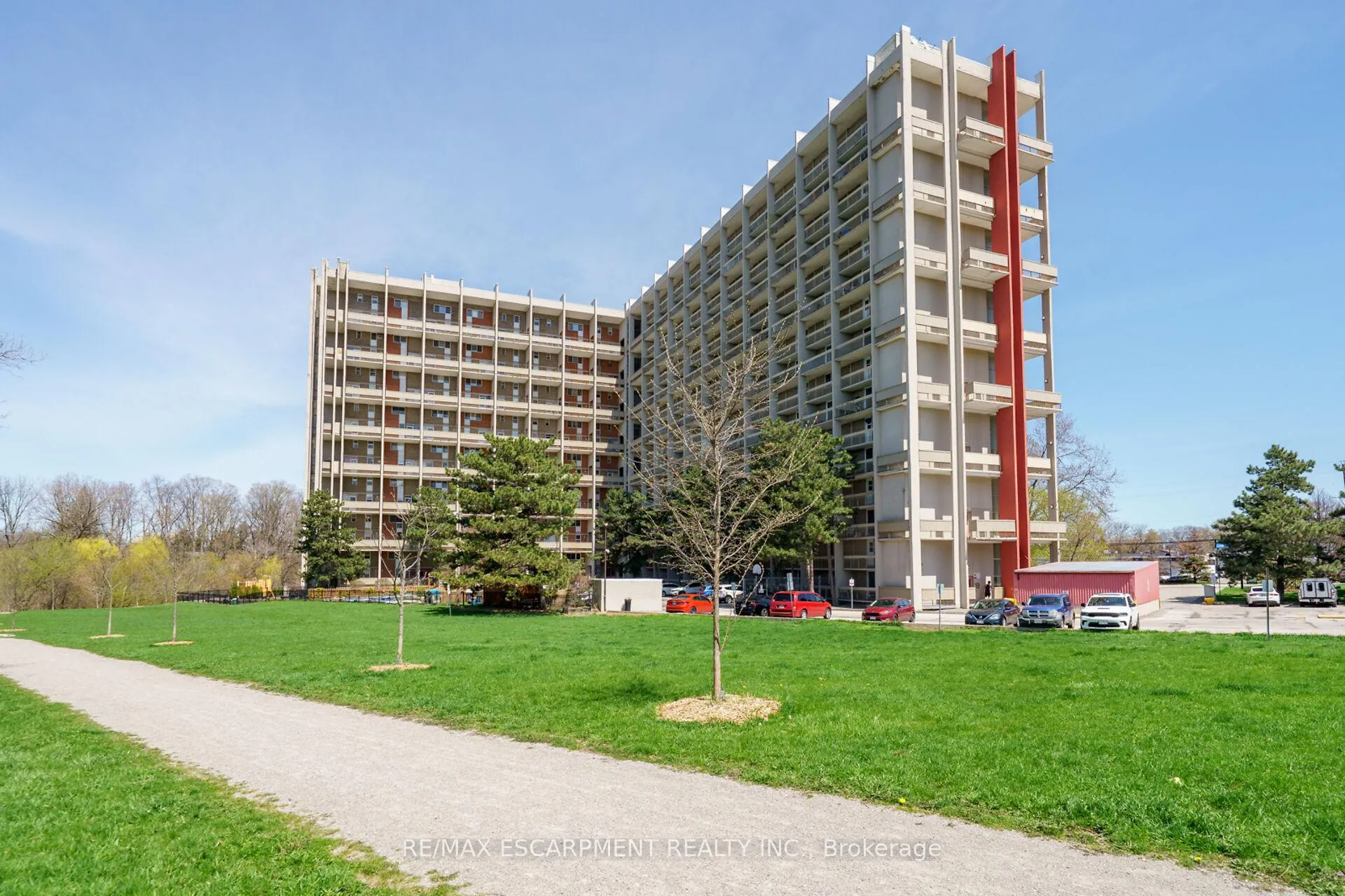 Photo 28 of Unit 424, 350 Quigley Road, Hamilton, Vincent — HOMEH