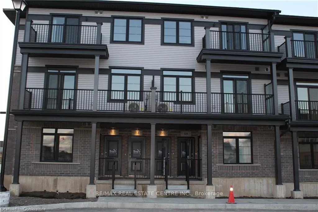 Photo 3 of 128 Wheat Lane, Kitchener — HOMEH