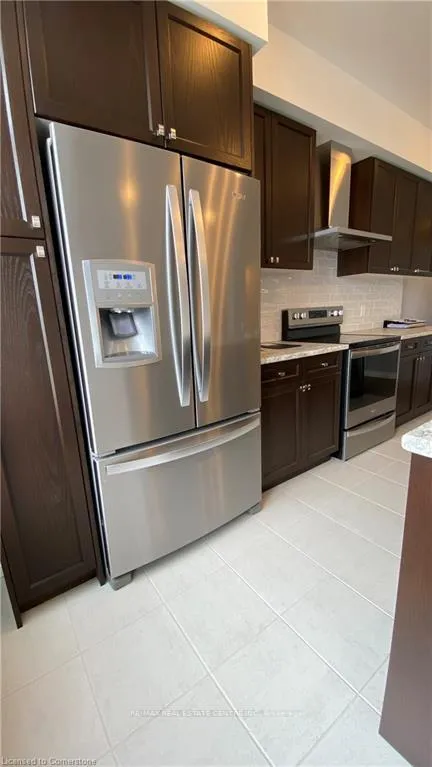 Photo 7 of 128 Wheat Lane, Kitchener — HOMEH