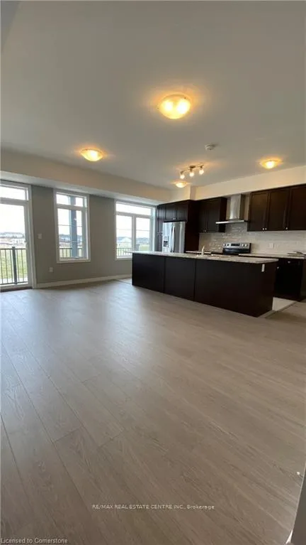 Photo 10 of 128 Wheat Lane, Kitchener — HOMEH