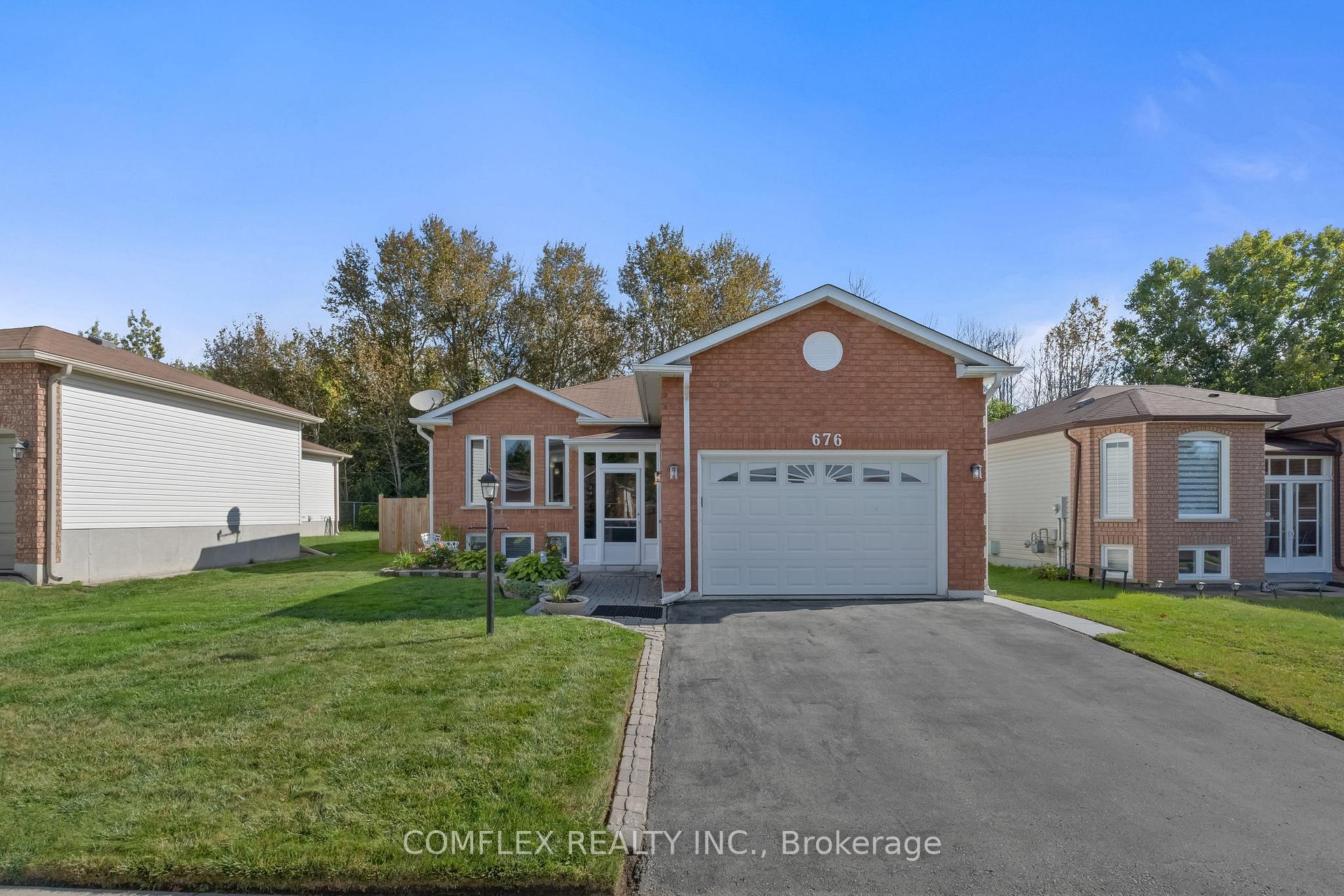Photo 1 of 676 Ewing Street, Cobourg — HOMEH
