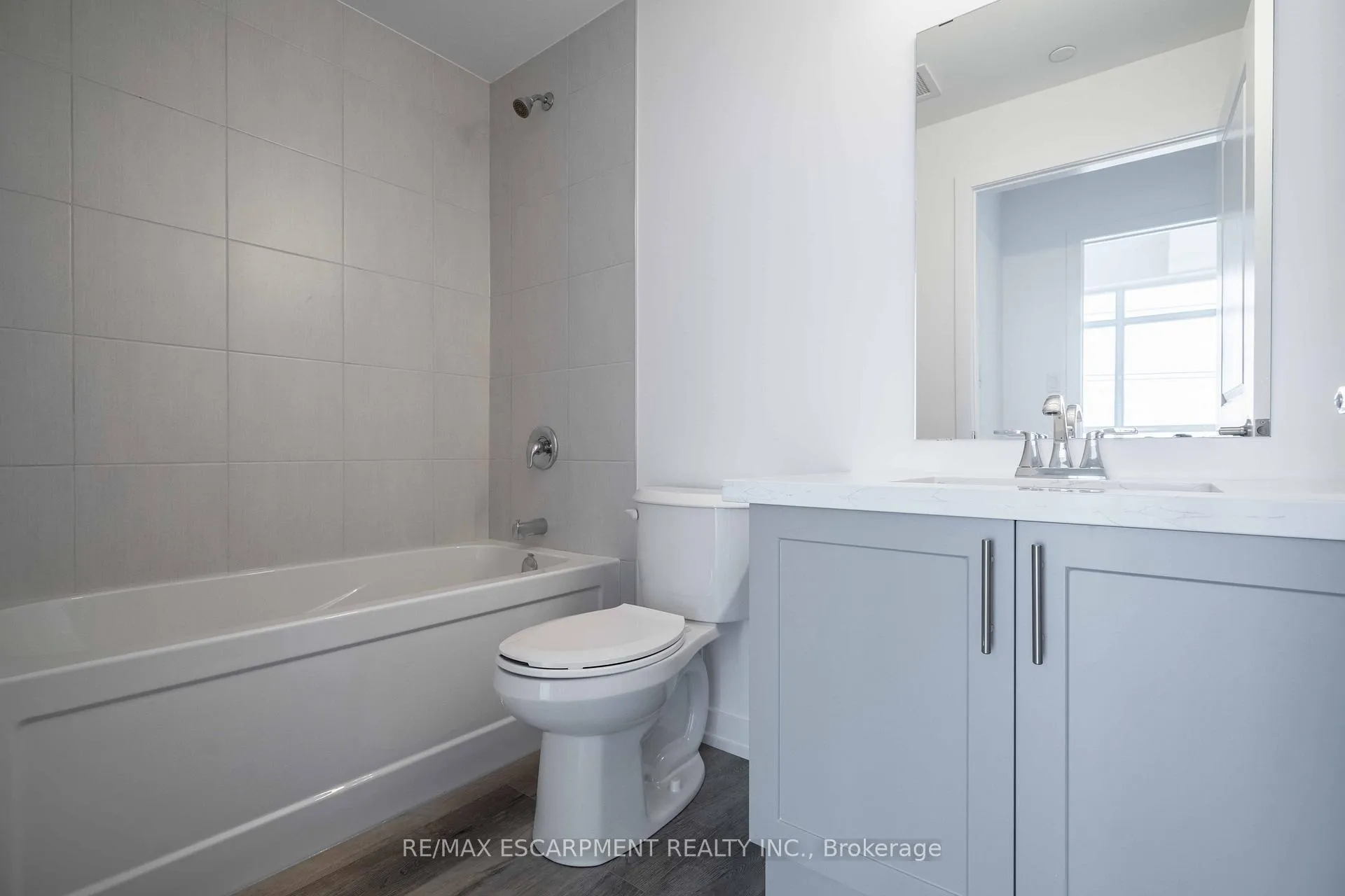 Photo 16 of Unit 405, 470 Dundas Street E, Hamilton, Waterdown — HOMEH